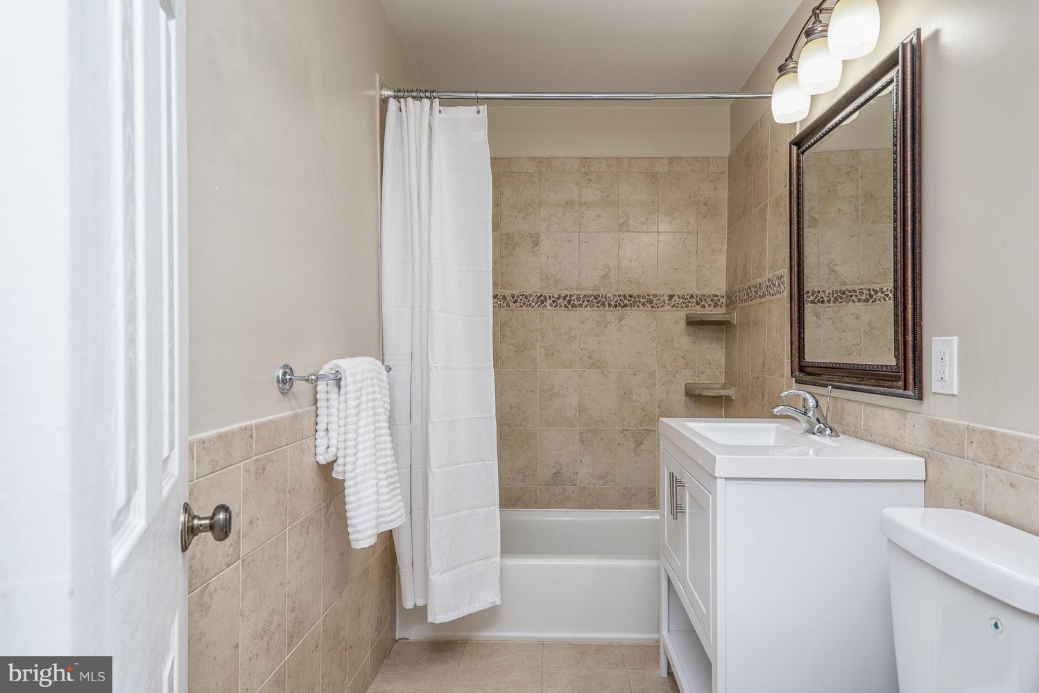 STONERIDGE KNOLL - Residential