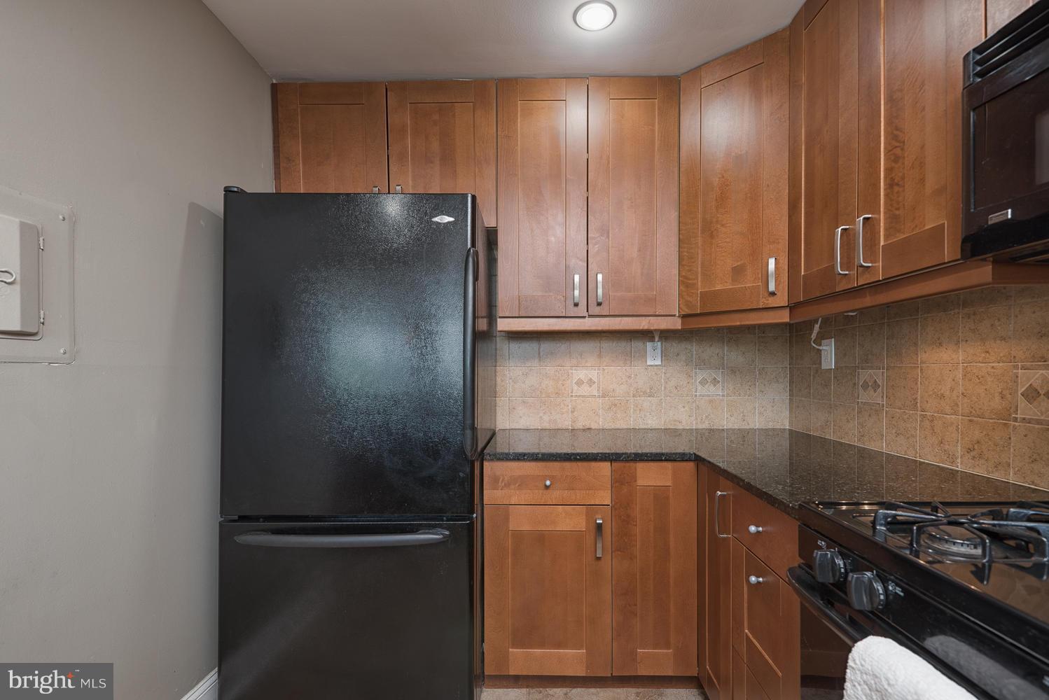 STONERIDGE KNOLL - Residential