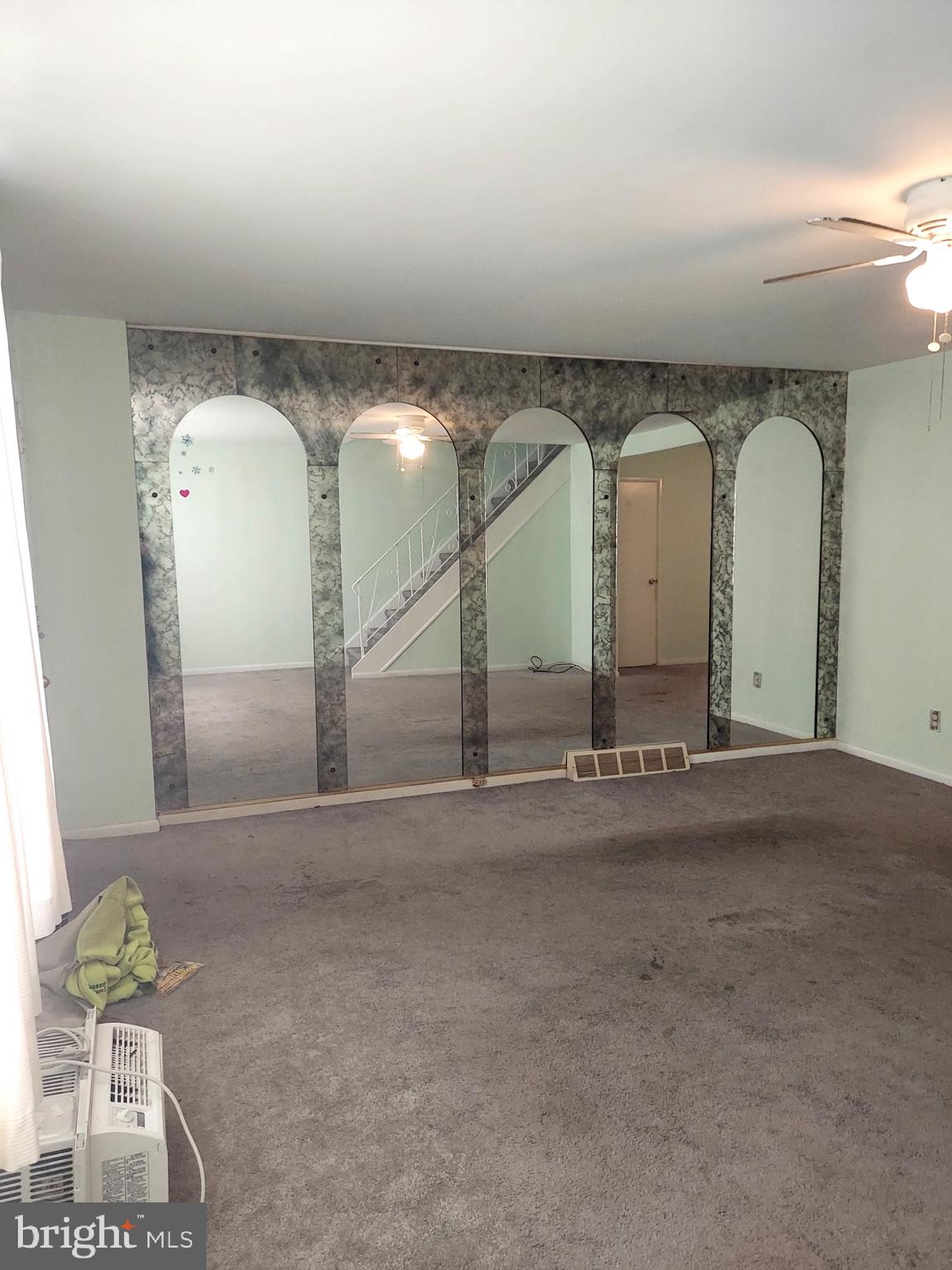 PHILADELPHIA - Residential