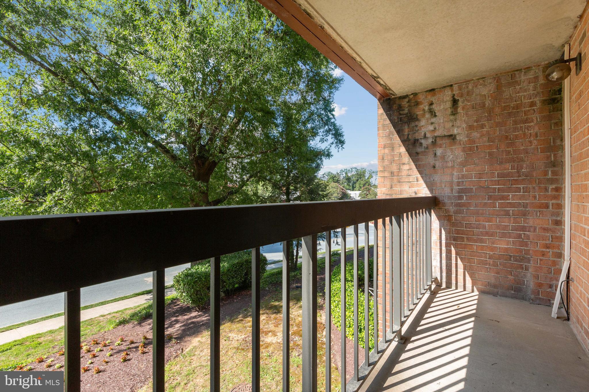 BRISTOL SQUARE - Residential