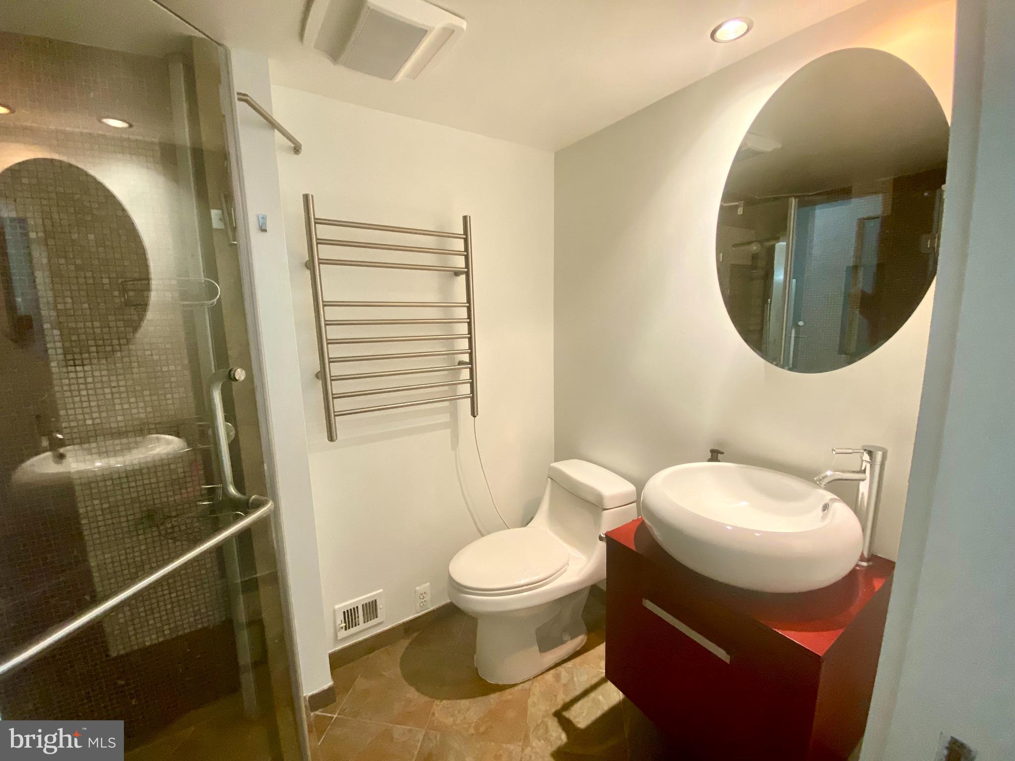 BRISTOL SQUARE - Residential