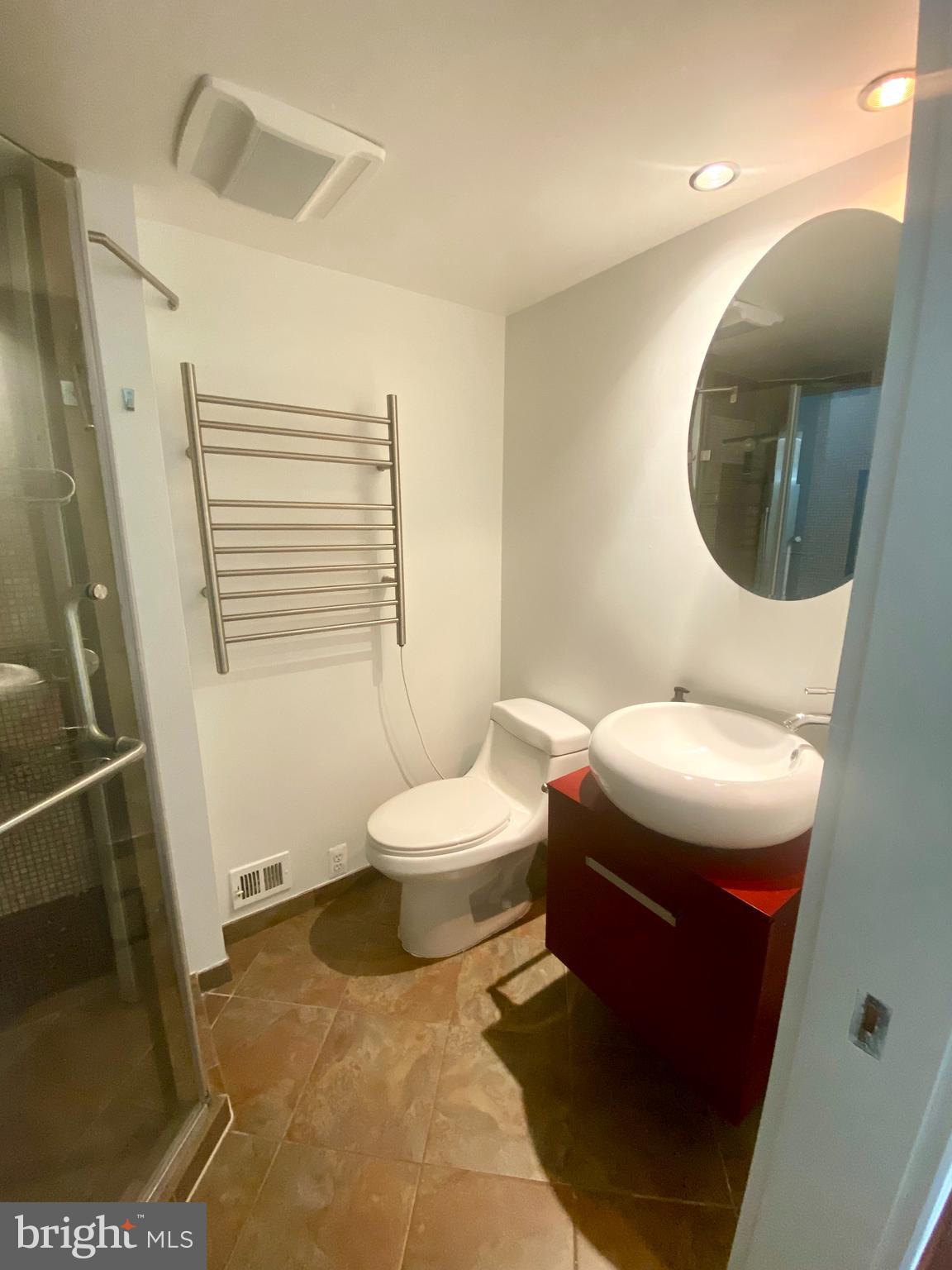 BRISTOL SQUARE - Residential