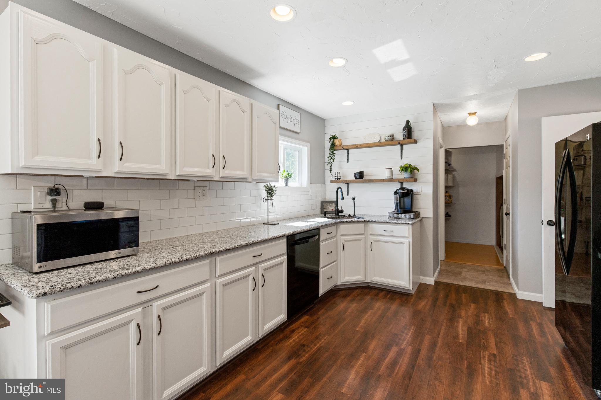 BELAIR NORTH - Residential