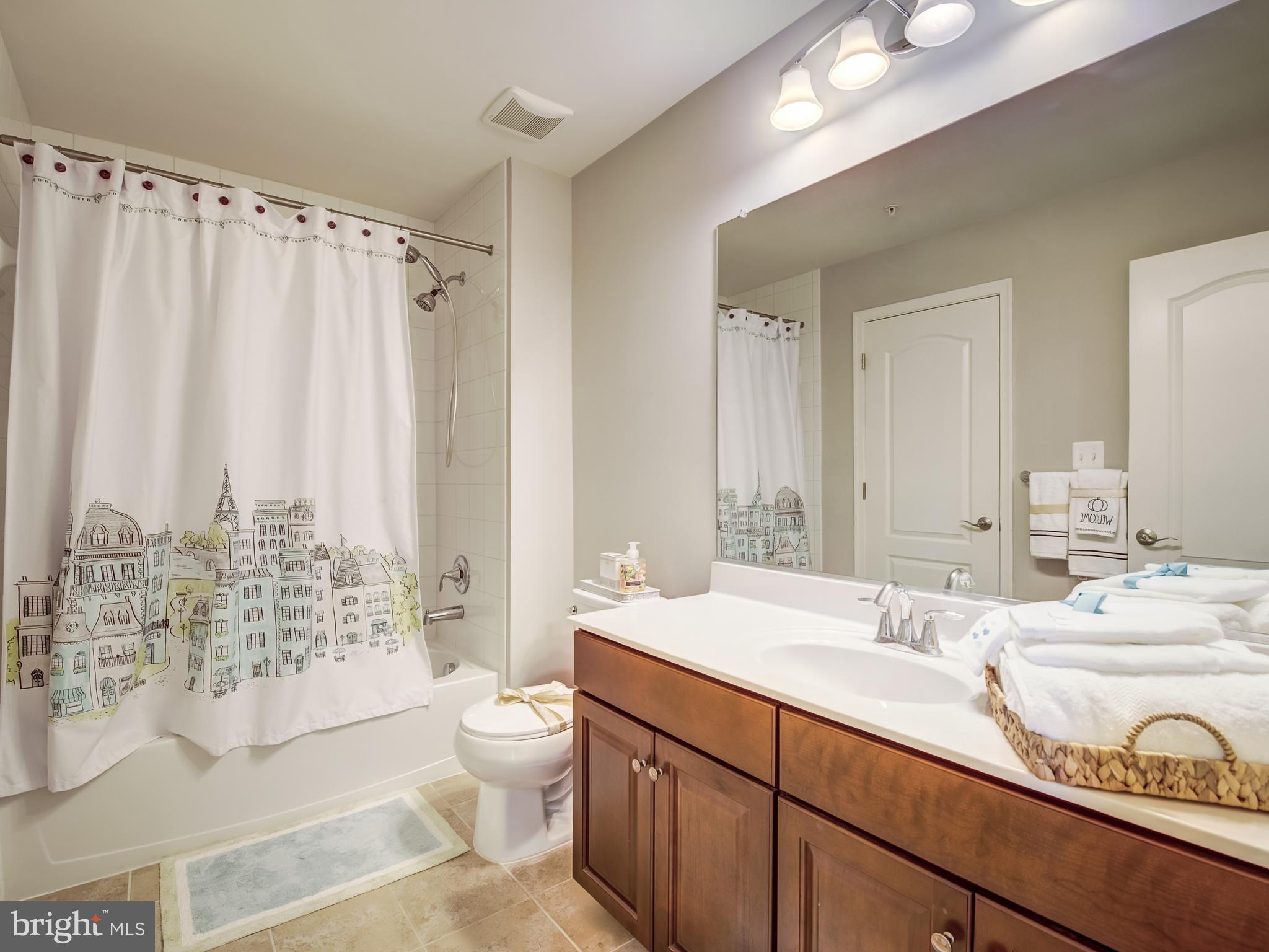 GATHERINGS AT ELLICOTT MILLS - Residential