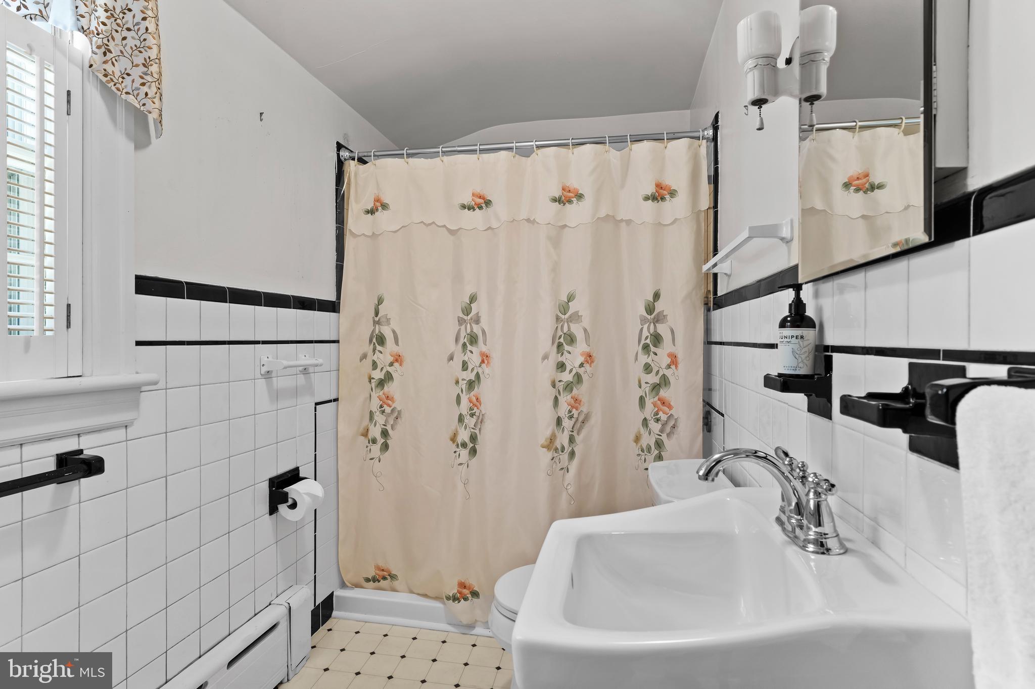 CAMP HILL BOROUGH - Residential