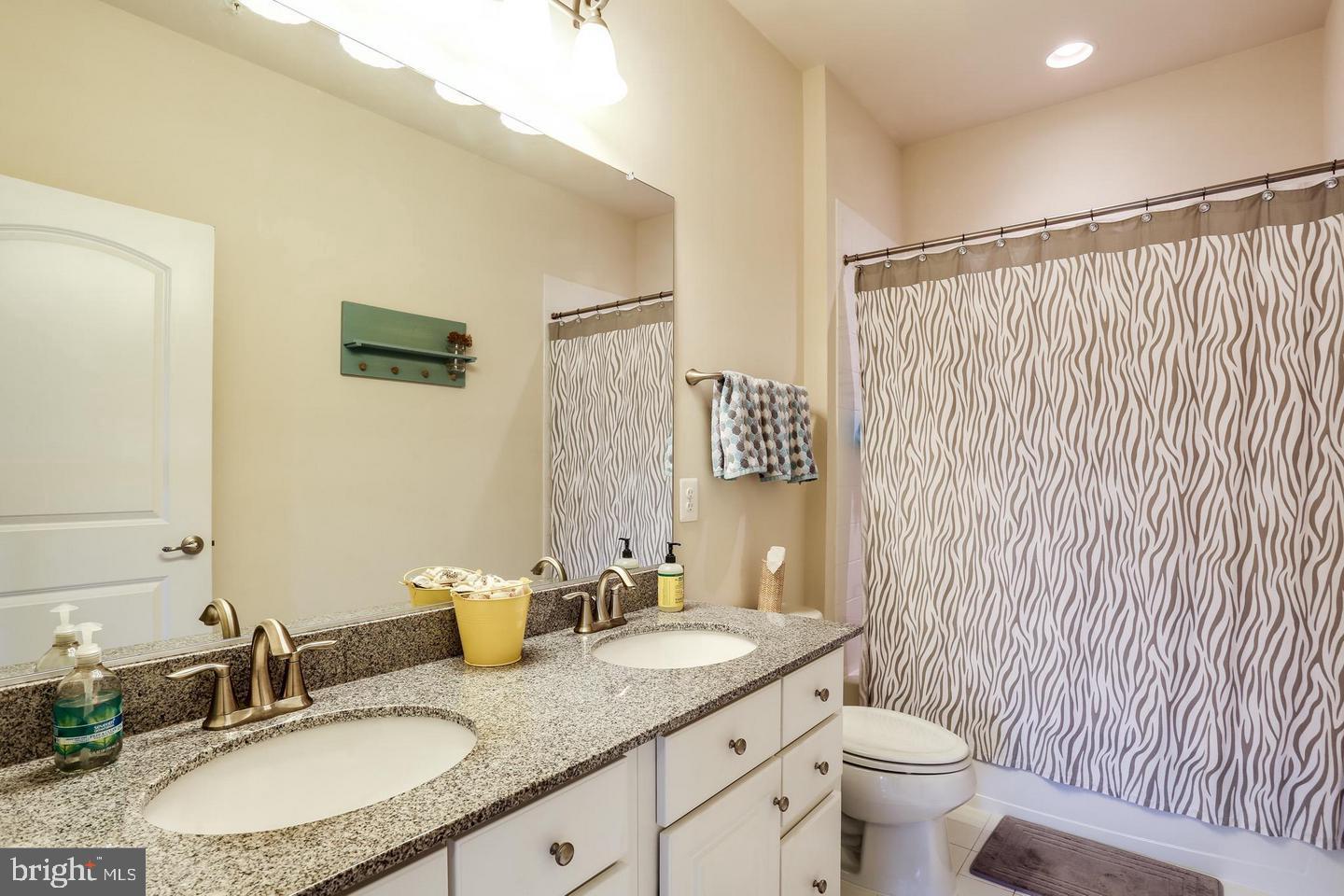 MEADOWVALE - Residential Lease