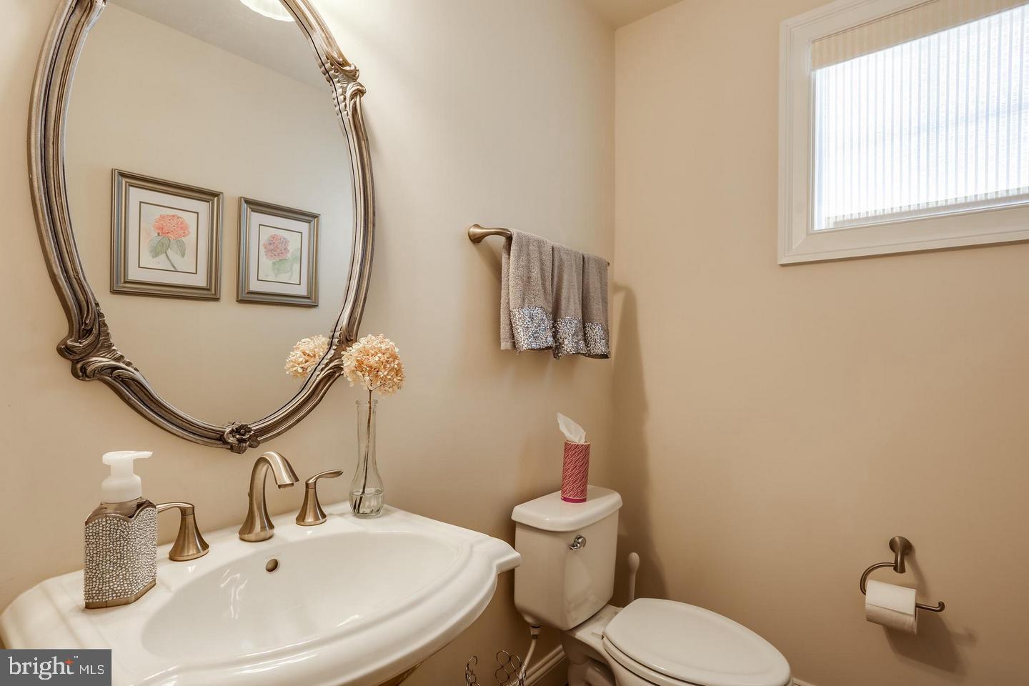 MEADOWVALE - Residential Lease