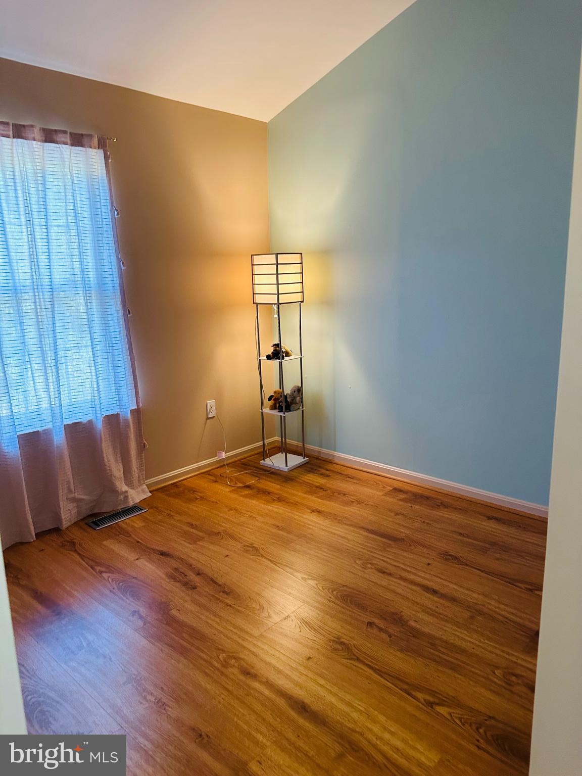 WATERS LANDING - Residential Lease