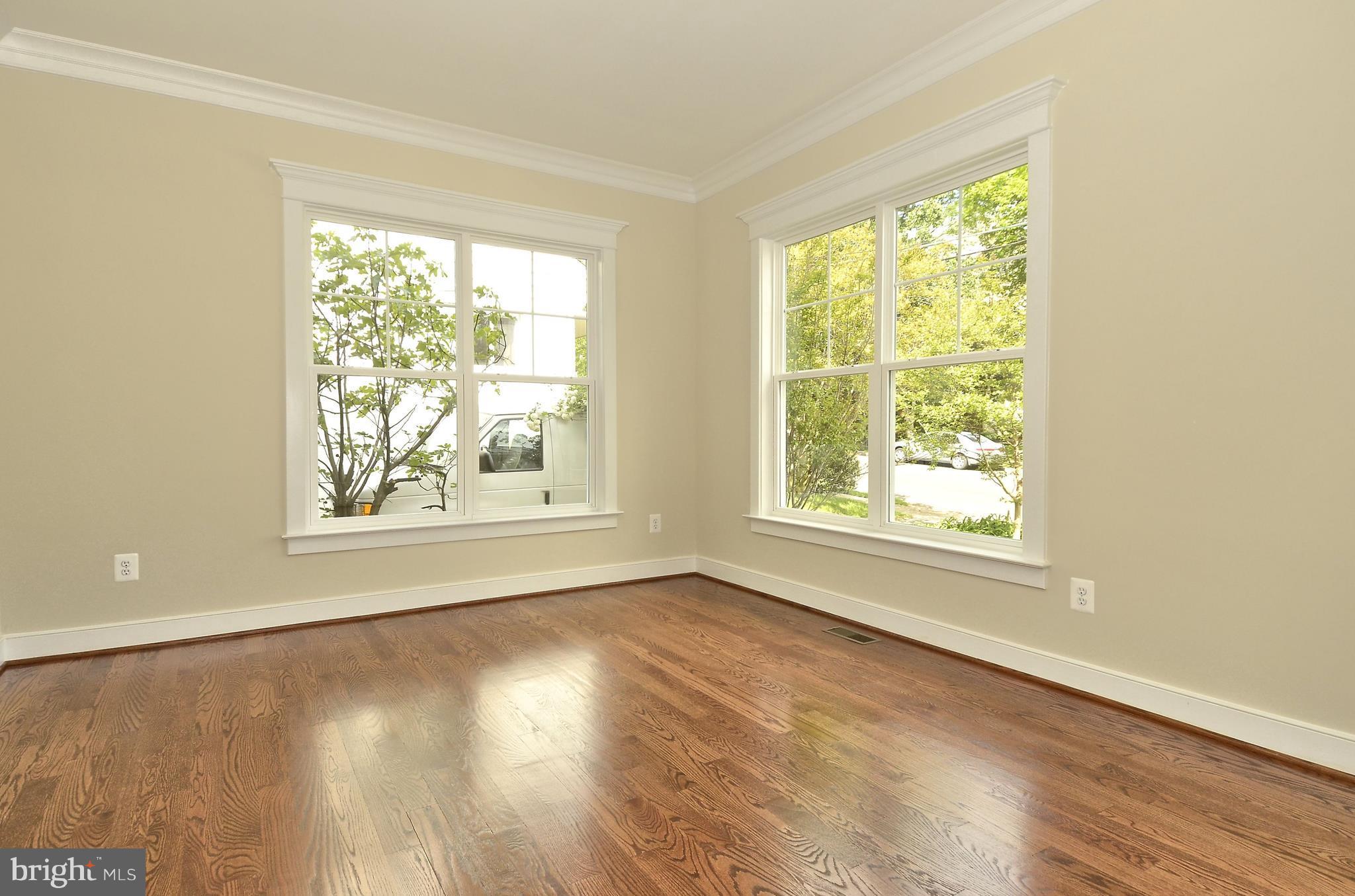 PLYMOUTH HAVEN - Residential