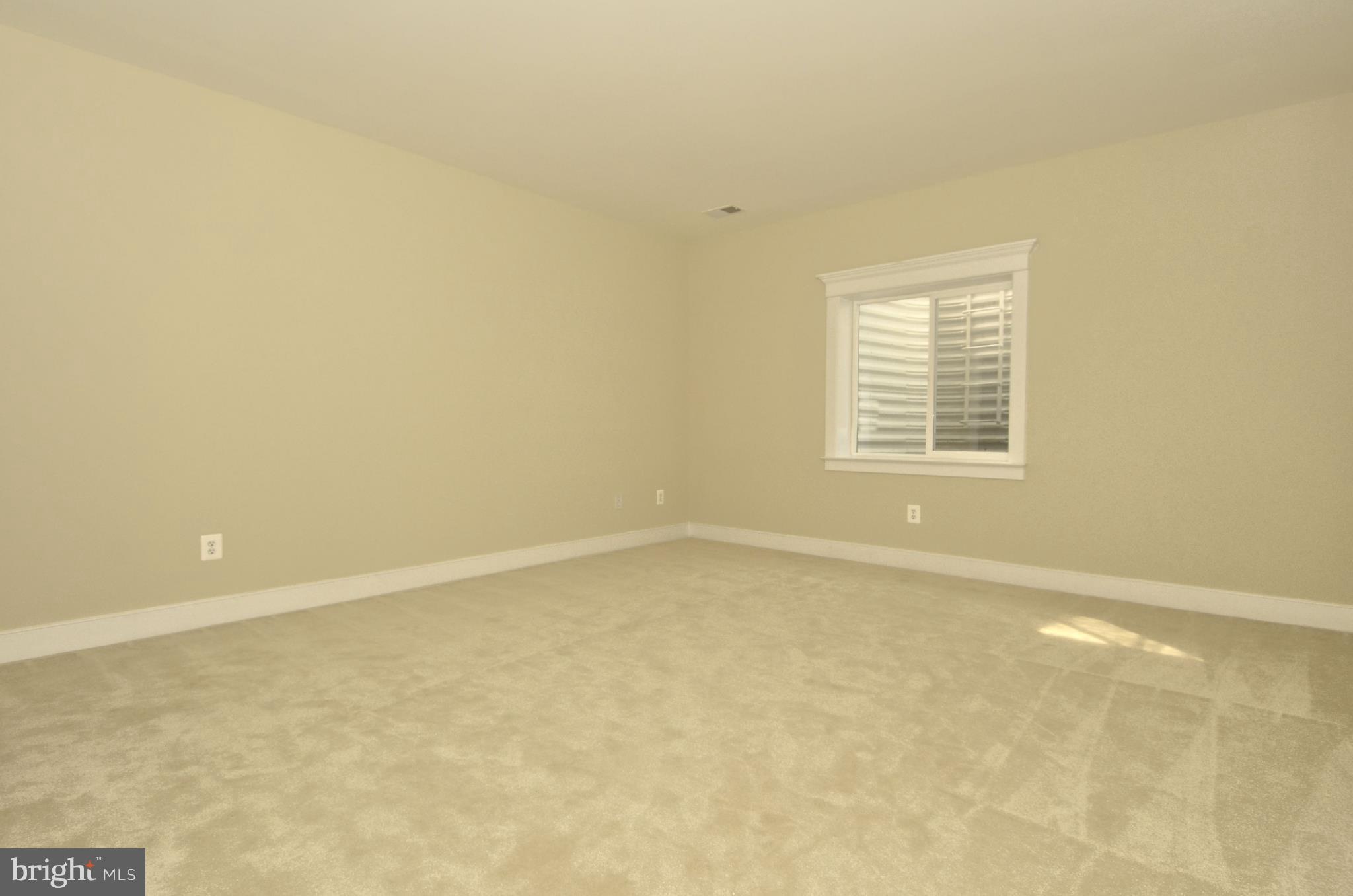 PLYMOUTH HAVEN - Residential