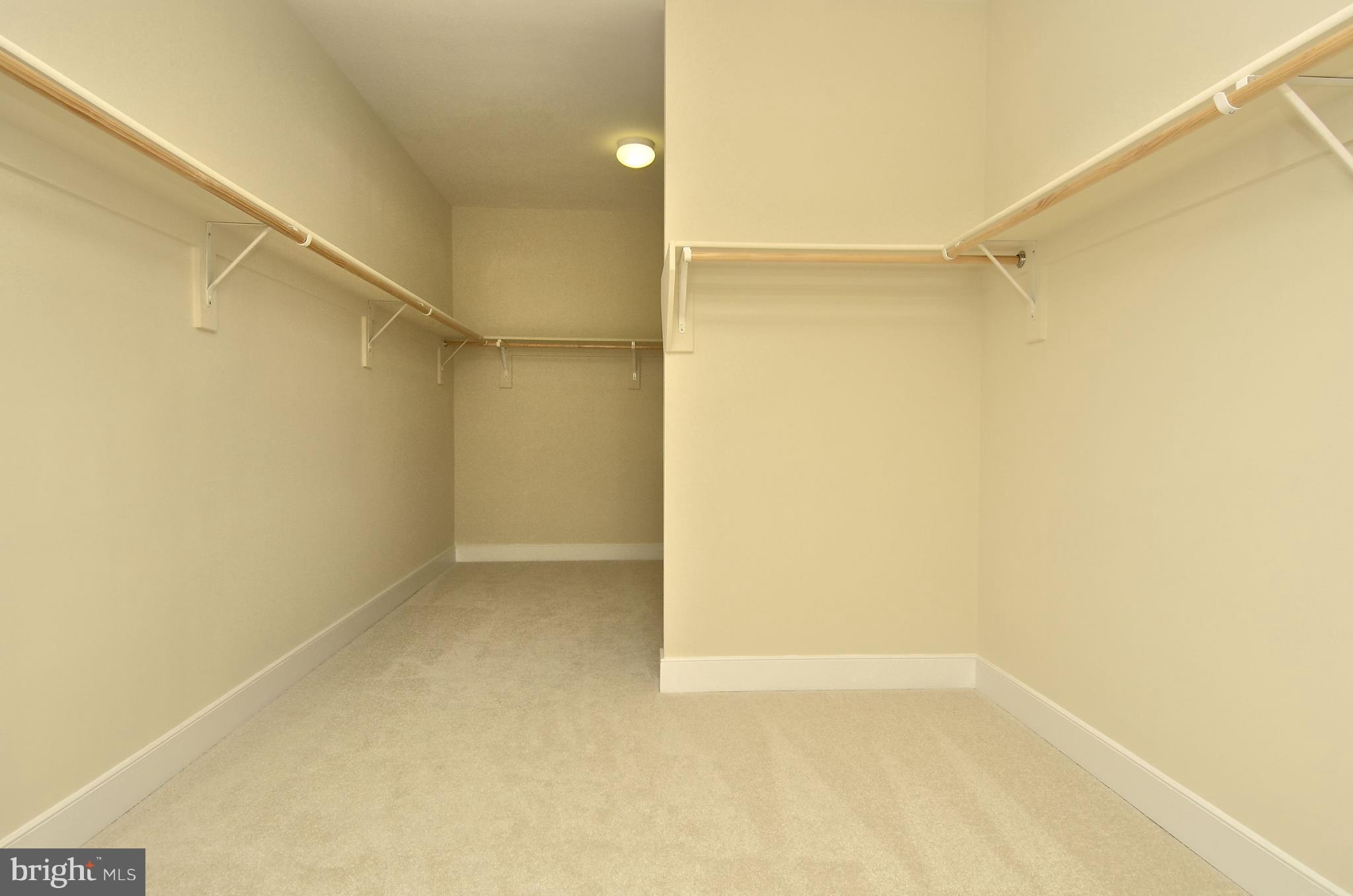 PLYMOUTH HAVEN - Residential