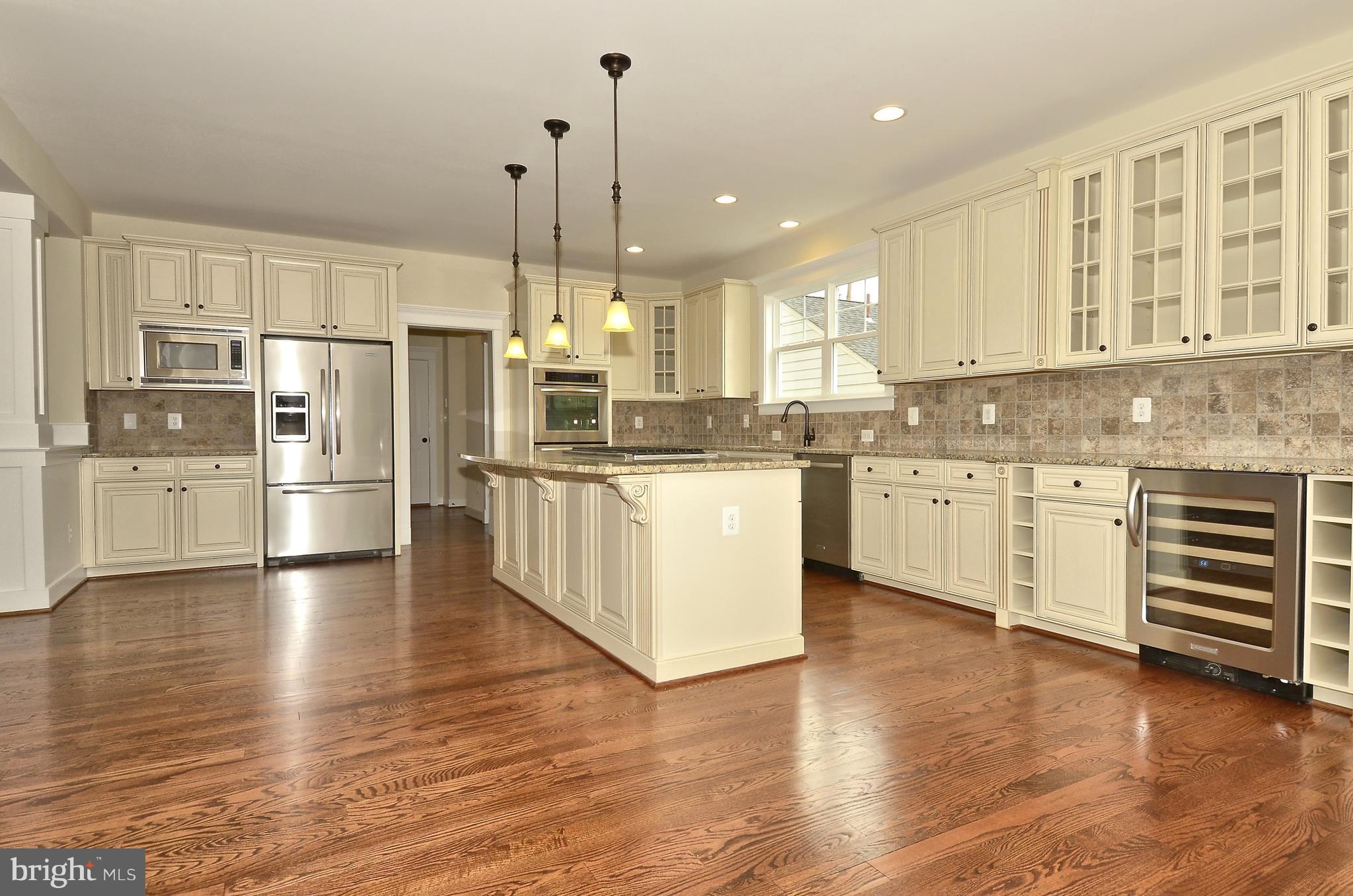 PLYMOUTH HAVEN - Residential