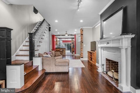 1559 E MONTGOMERY AVENUE PHILADELPHIA PA 19125