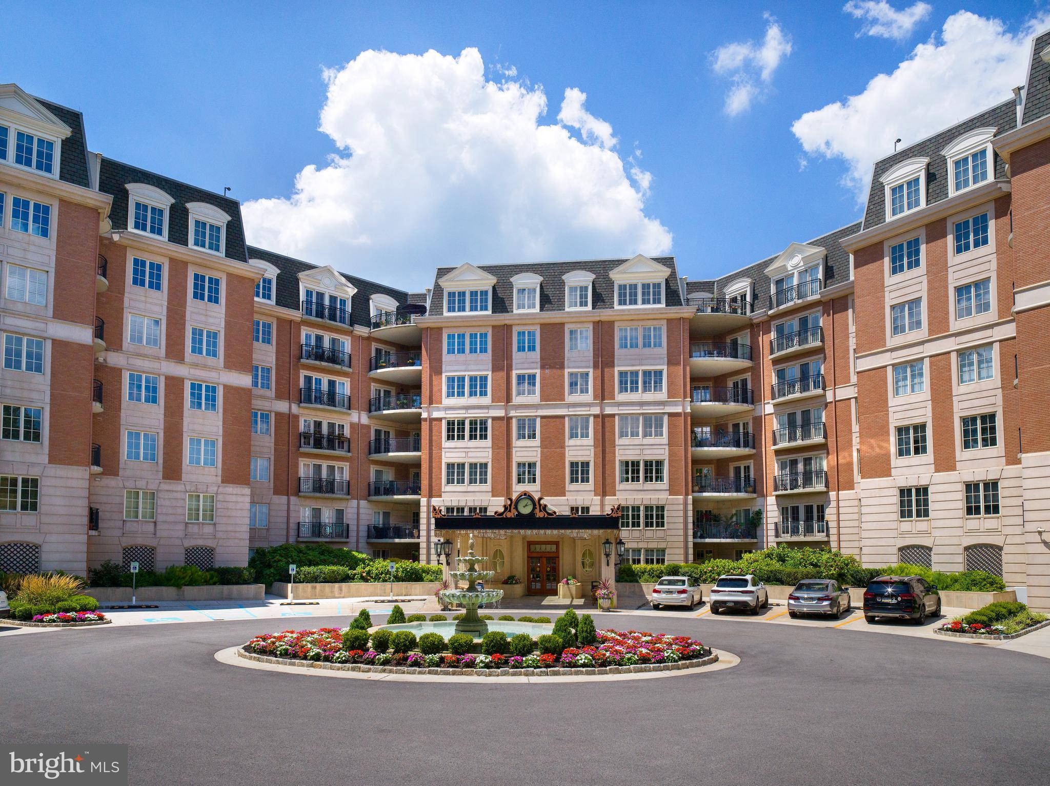 Welcome to Unit 306 at The Corinthian — a beautifully maintained 1-bedroom, 1.5-bath residence offering refined finishes and a peaceful courtyard view.
The kitchen features GE Monogram stainless steel appliances, granite countertops, and gas cooking — perfect for everyday living or entertaining. An open-concept dining area flows into the spacious living room, where French doors and rich wood floors add warmth and elegance.
The primary suite offers a serene courtyard view, a generously sized closet, and a spa-like bath with a large walk-in shower, built-in bench, and glass doors.
Off the foyer, you’ll find a travertine-tiled entryway, a utility closet with a stackable washer and dryer, and a convenient powder room with pedestal sink.
Additional highlights include a new water heater (2023) and one deeded underground parking space. Enjoy The Corinthian’s exceptional amenities, including a 24/7 doorman, fitness center, conference and card room, resident waiting room, outdoor pet area, and secure garage parking.