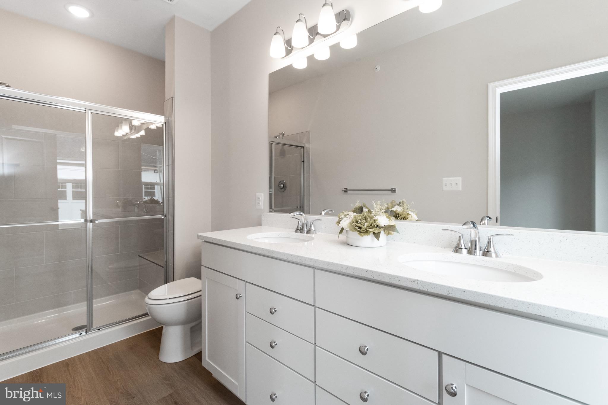 TOWNS AT MARKET COMMONS - Residential Lease