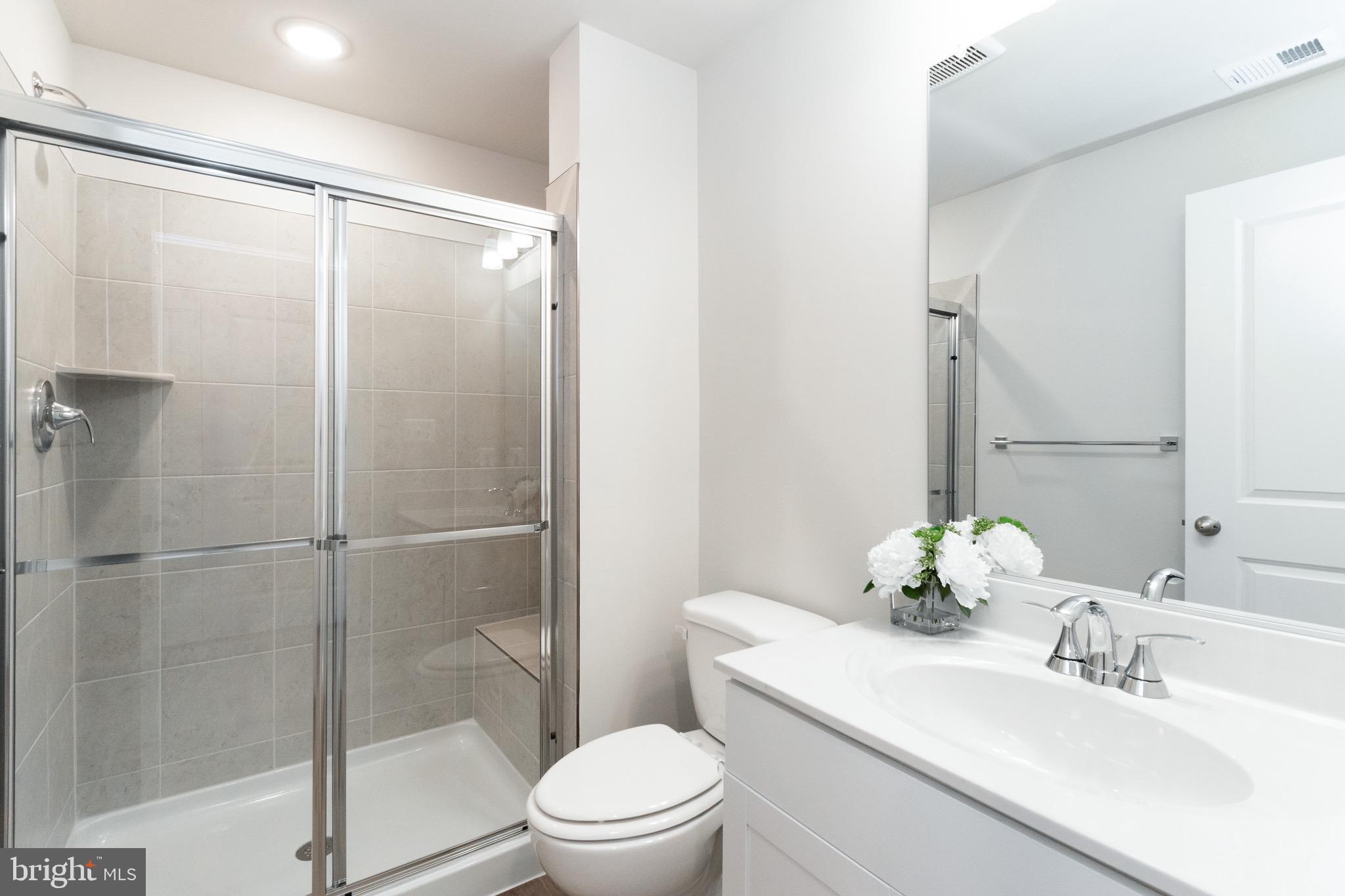 TOWNS AT MARKET COMMONS - Residential Lease