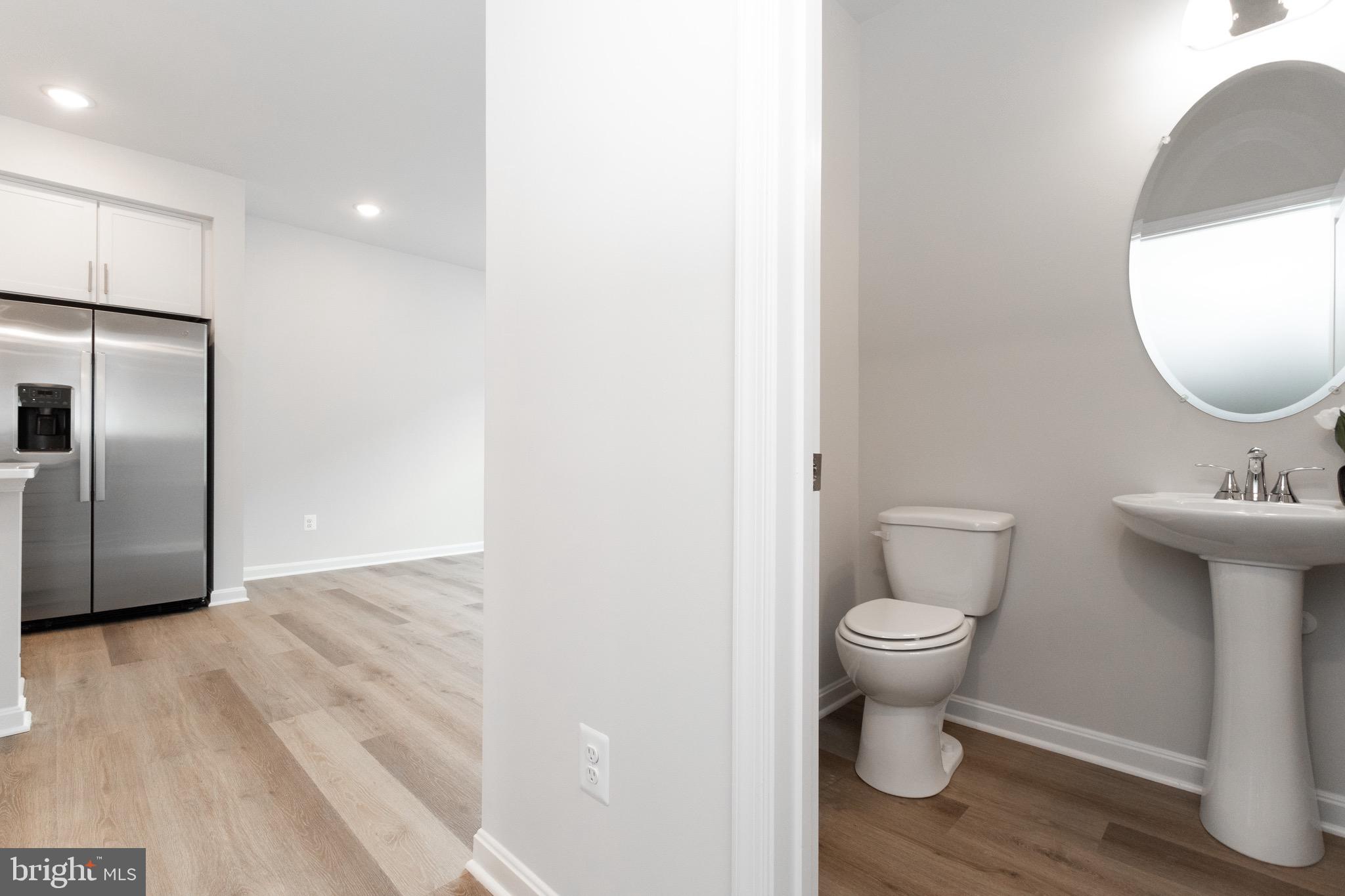 TOWNS AT MARKET COMMONS - Residential Lease