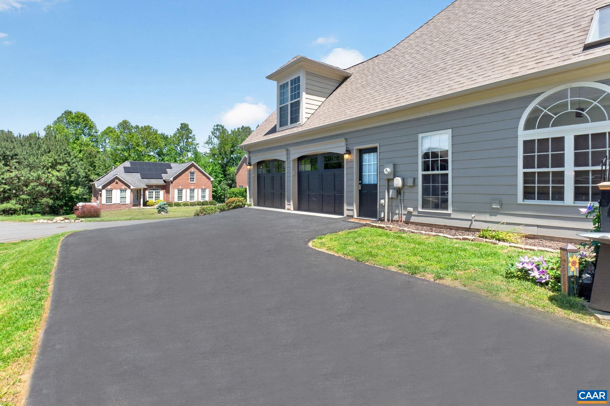 SPRING CREEK - Residential