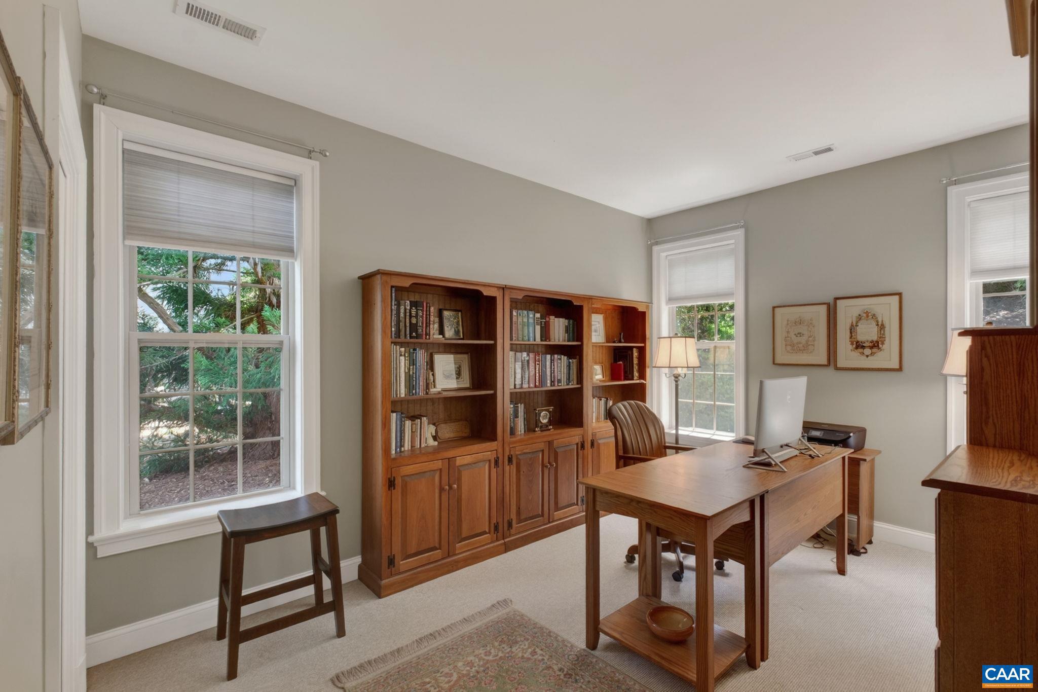 SPRING CREEK - Residential