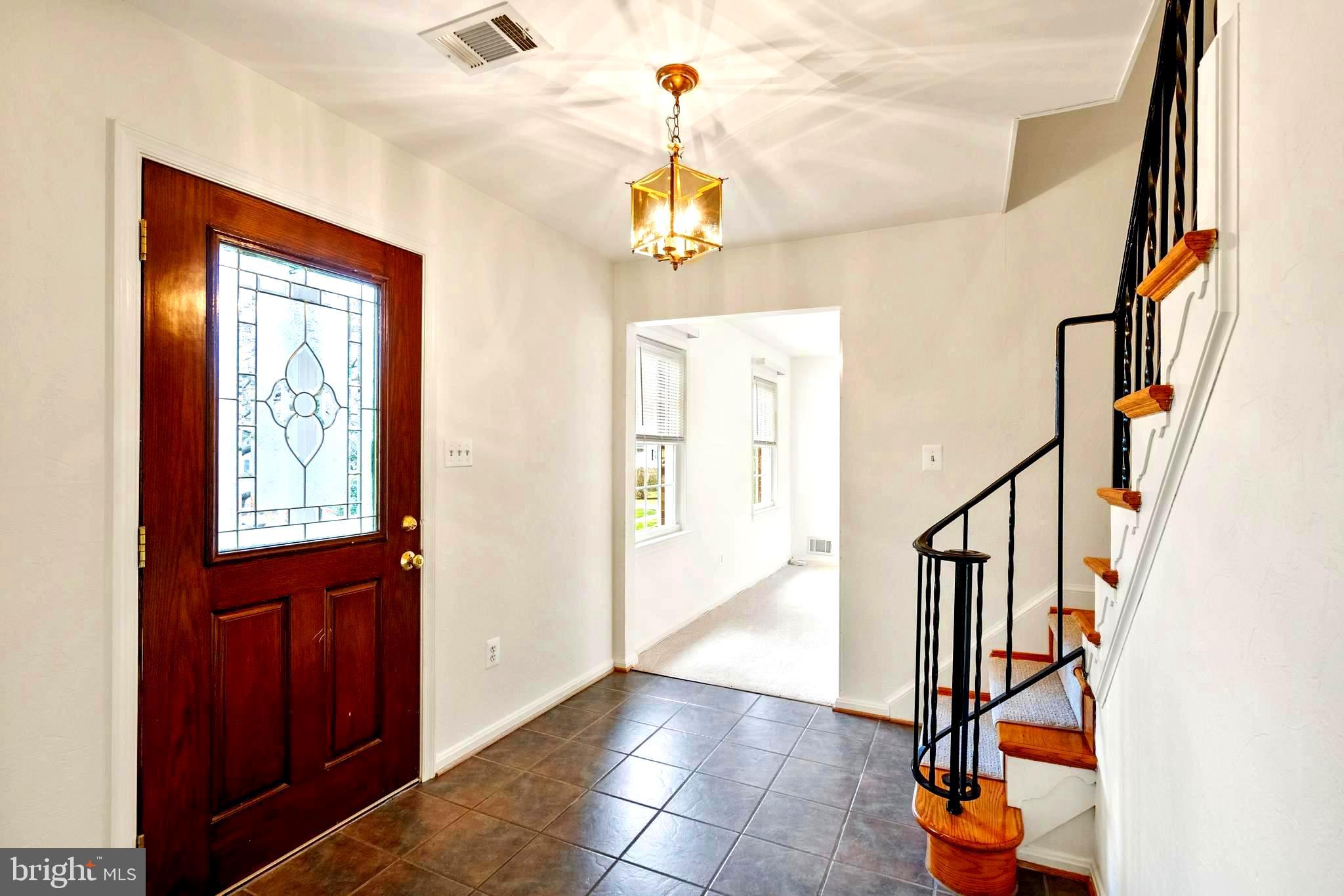 WEST MC LEAN - Residential Lease