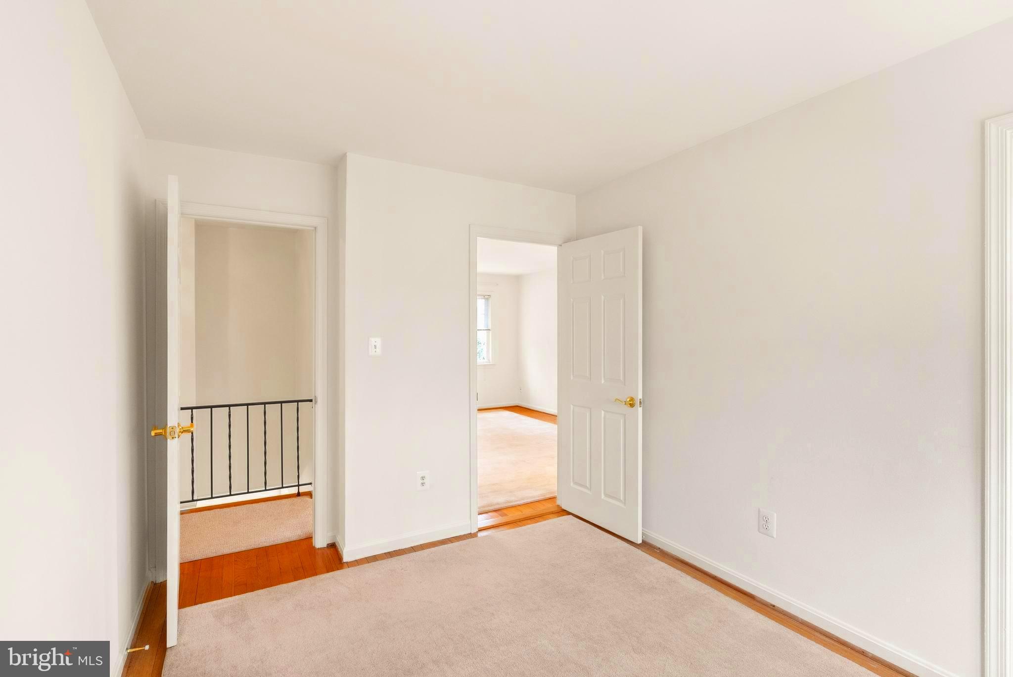 WEST MC LEAN - Residential Lease