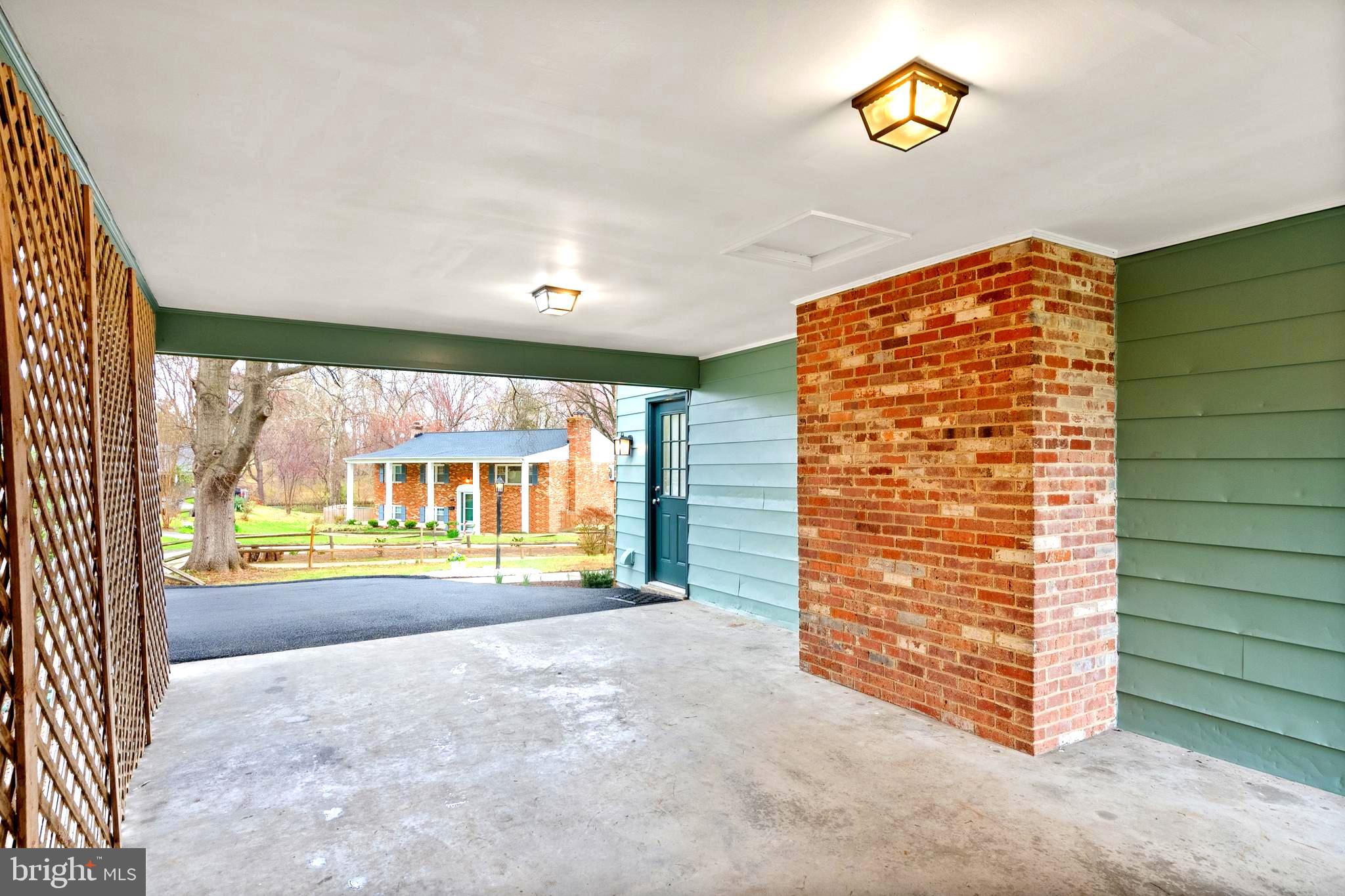 WEST MC LEAN - Residential Lease