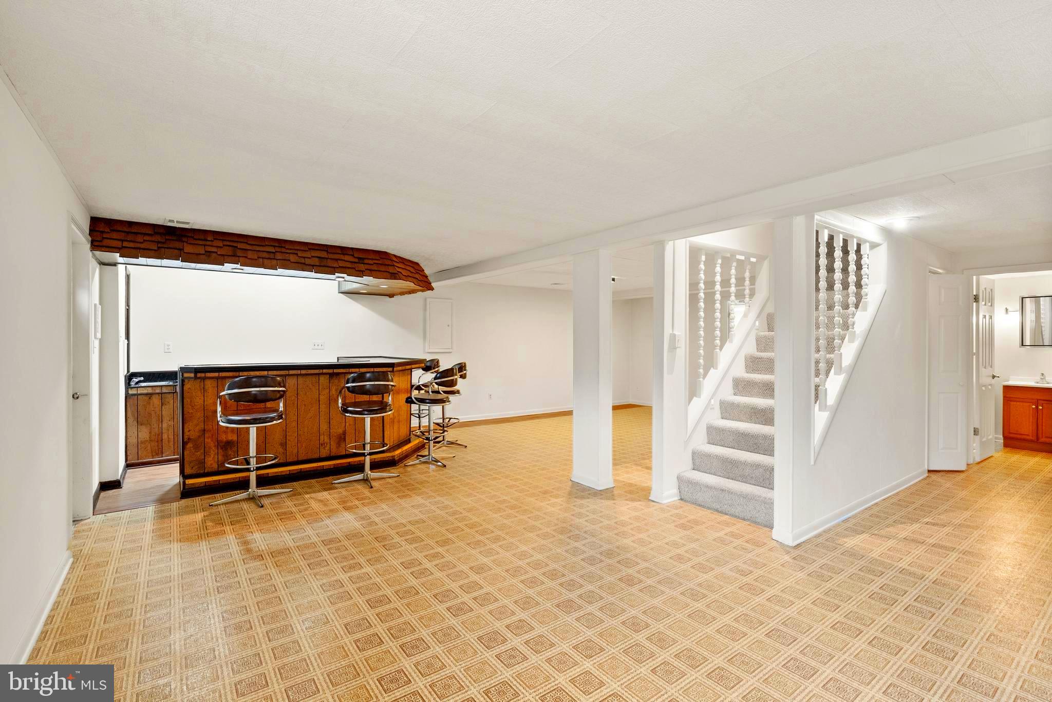 WEST MC LEAN - Residential Lease