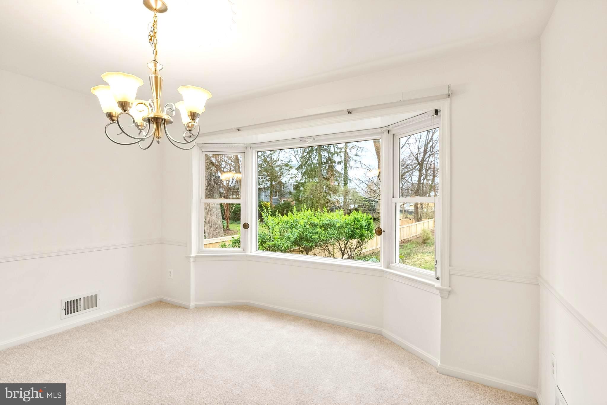 WEST MC LEAN - Residential Lease