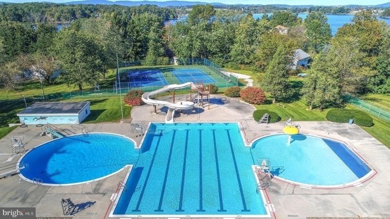 LAKE MEADE - Residential