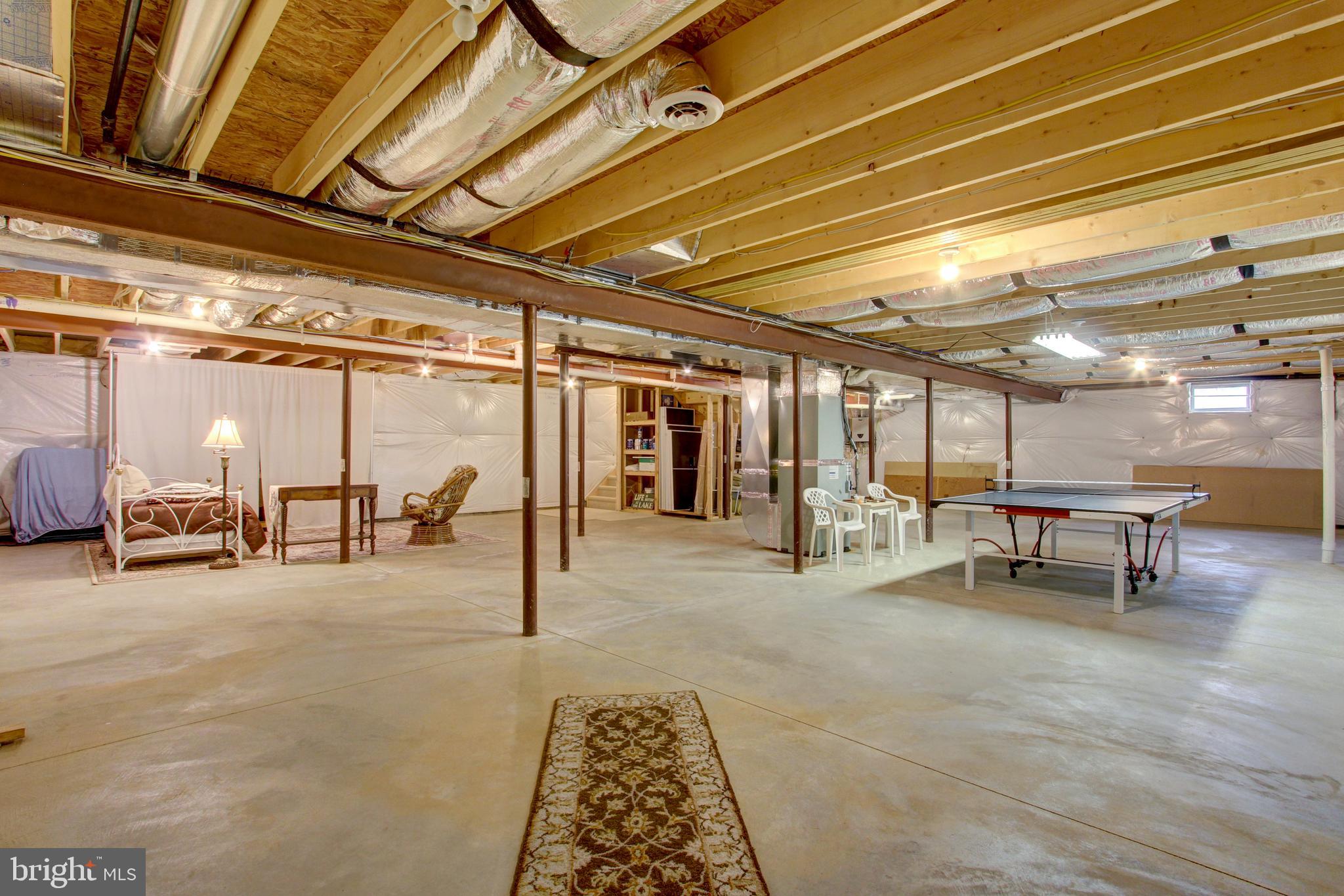 LAKE MEADE - Residential