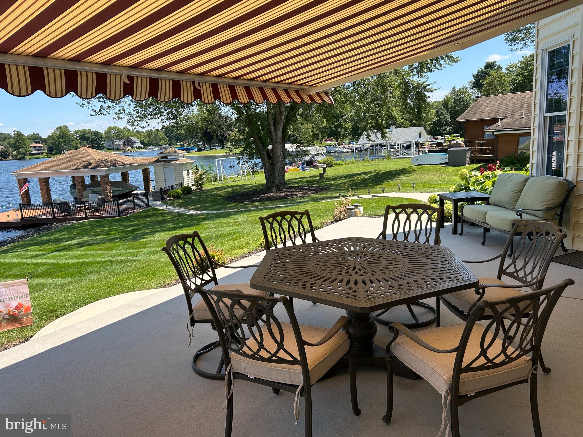 LAKE MEADE - Residential