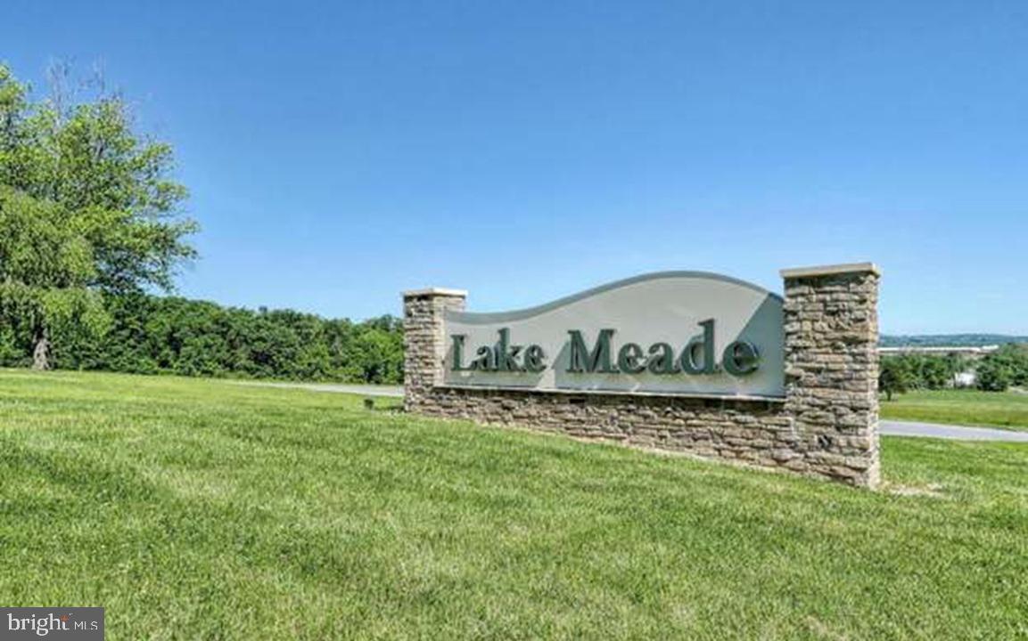 LAKE MEADE - Residential