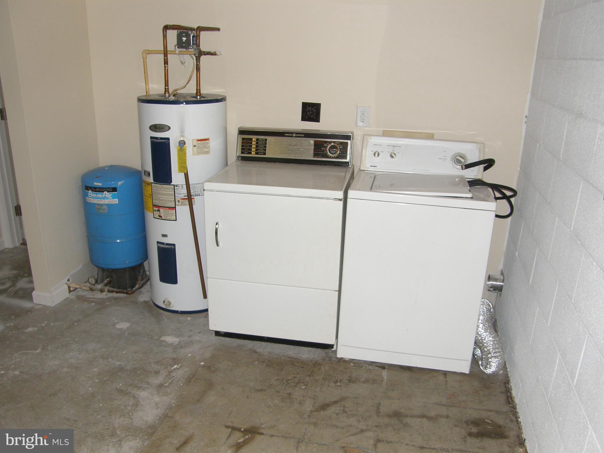 NORTH TOWN CREEK - Residential