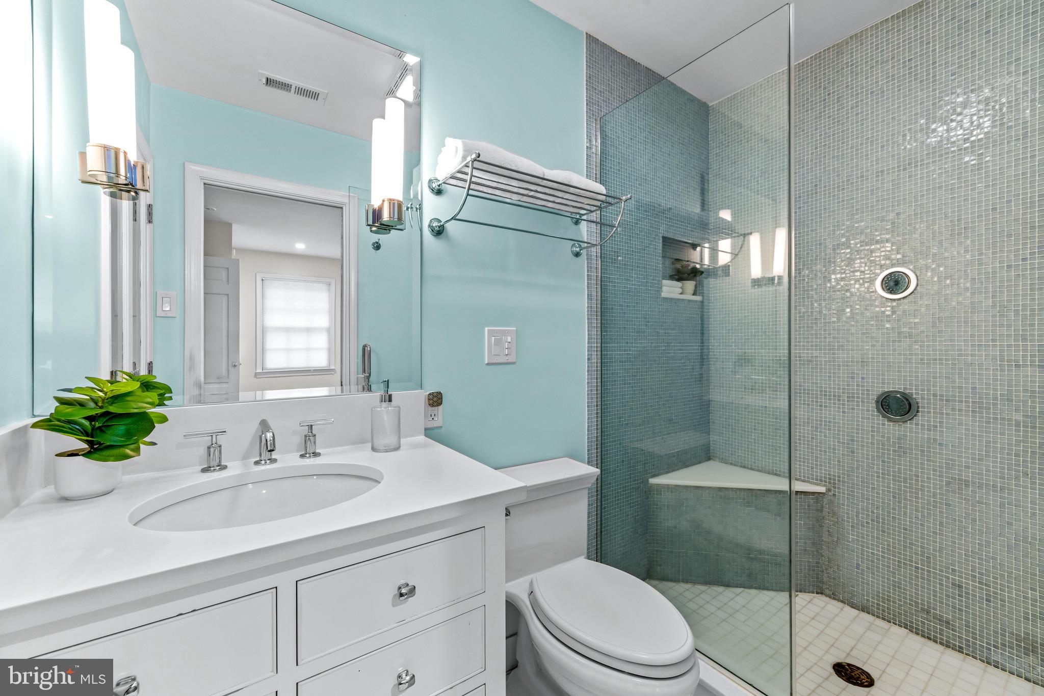 RUXTON - Residential