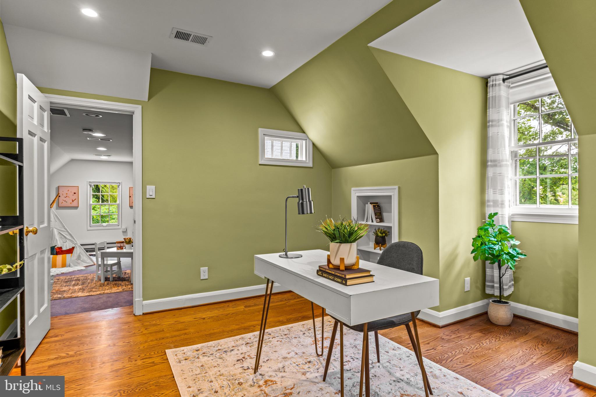 RUXTON - Residential