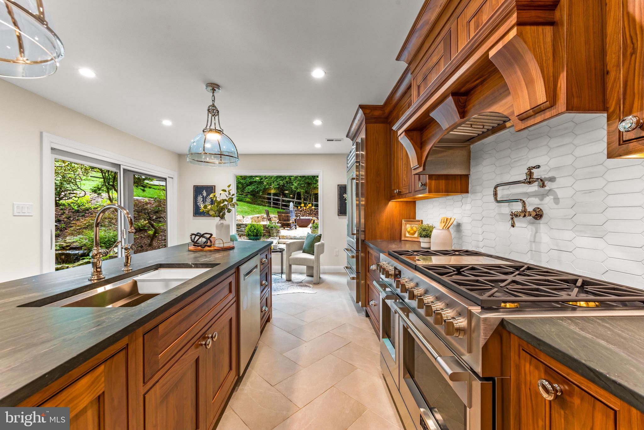 RUXTON - Residential