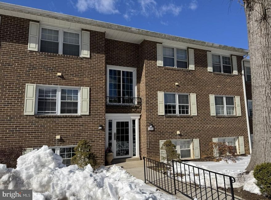 Convenient ground level unit in beautiful Hickory Hills! Unit has been freshly painted and has hardwood flooring throughout.  BRAND NEW washer/dryer, stove and microwave! 2 nice sized bedrooms with ample closet space. Updated bathroom with tiled shower and BRAND NEW vanity and lighting! Kitchen has been updated to include plenty of cabinets, granite counters and a convenient built in breakfast bar. Patio off of living room via sliding glass door with grassy courtyard view. Condo fee includes water, sewer, trash, grounds keeping and community pool. Complex located within walking distance to beautiful downtown Bel Air!