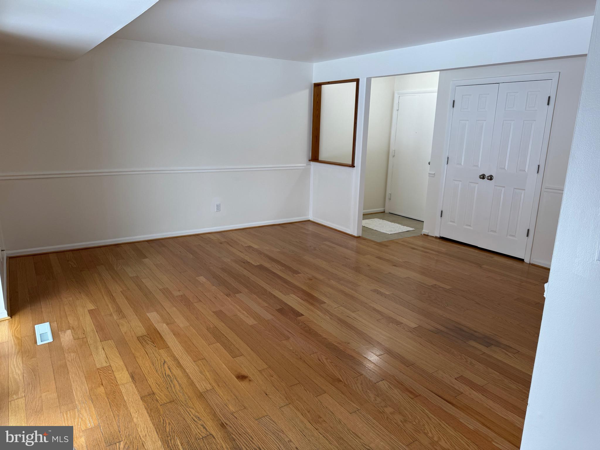 HICKORY HILLS - Residential