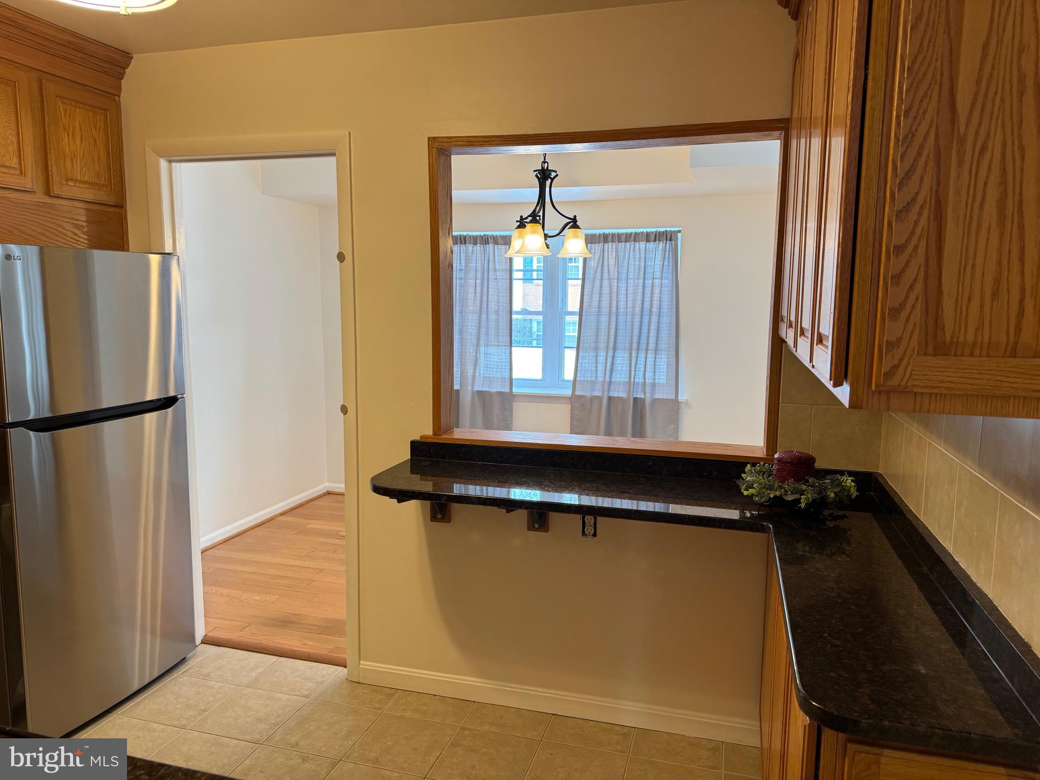 HICKORY HILLS - Residential