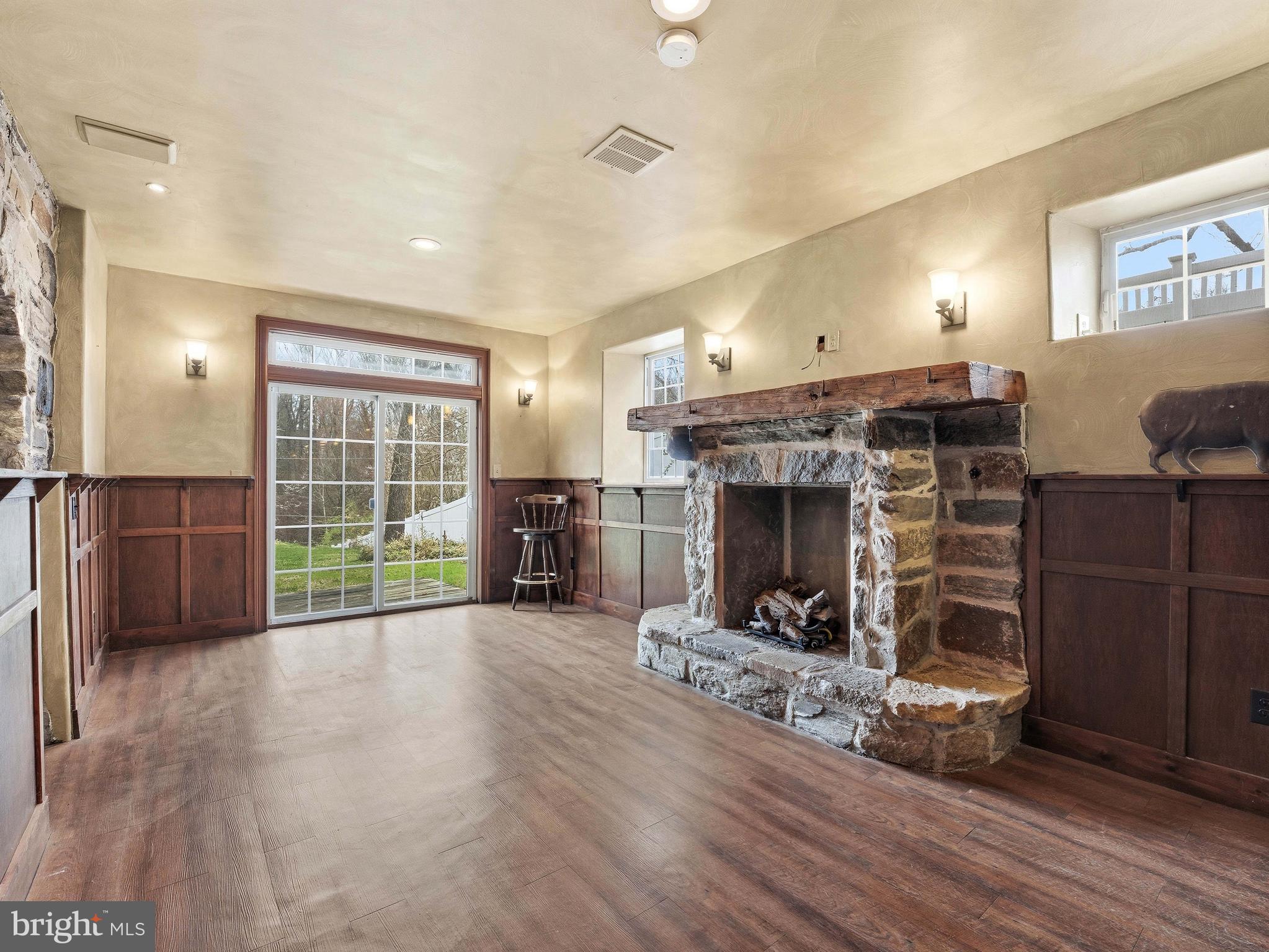 SPRINGFIELD - Residential