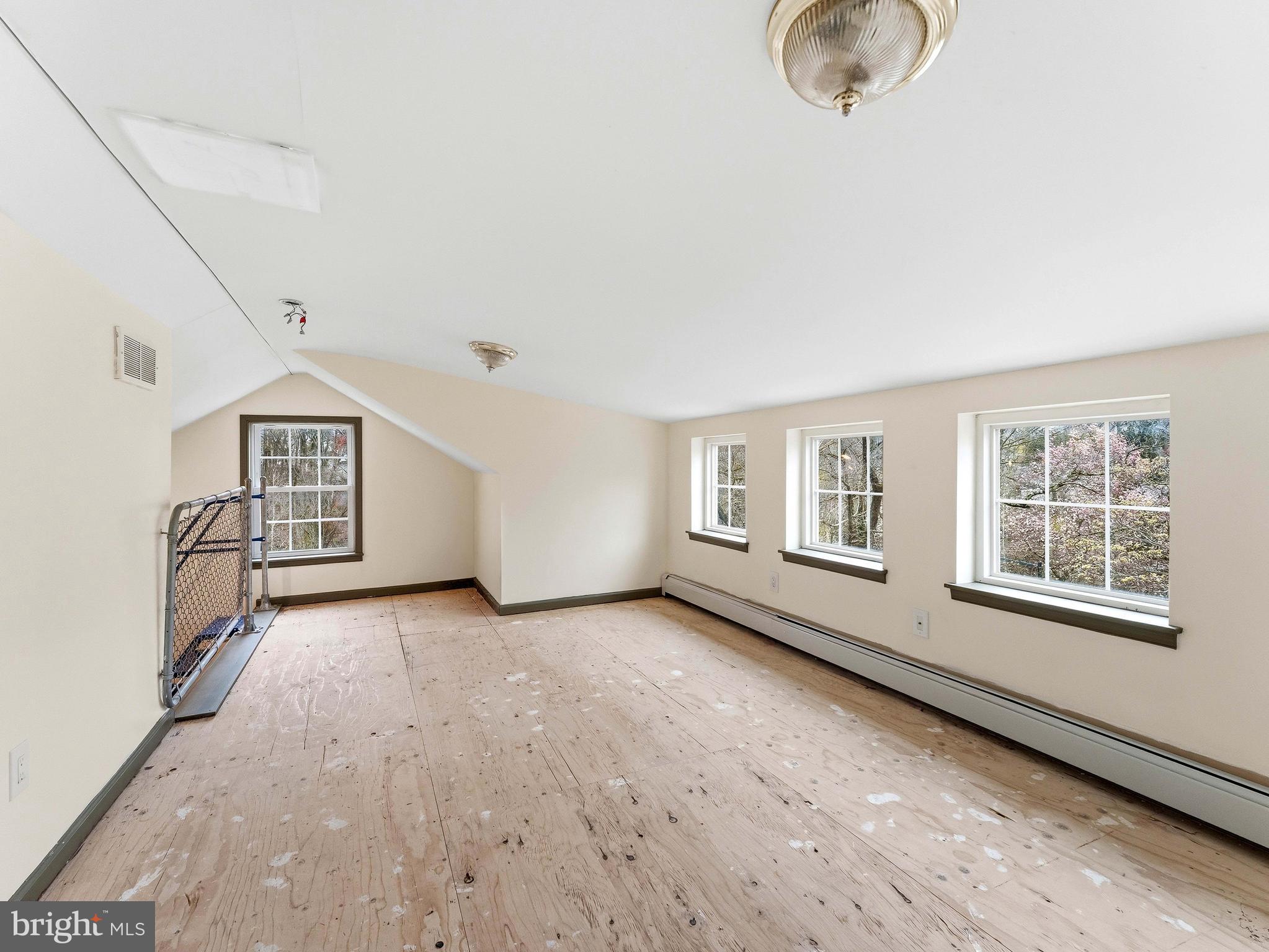 SPRINGFIELD - Residential