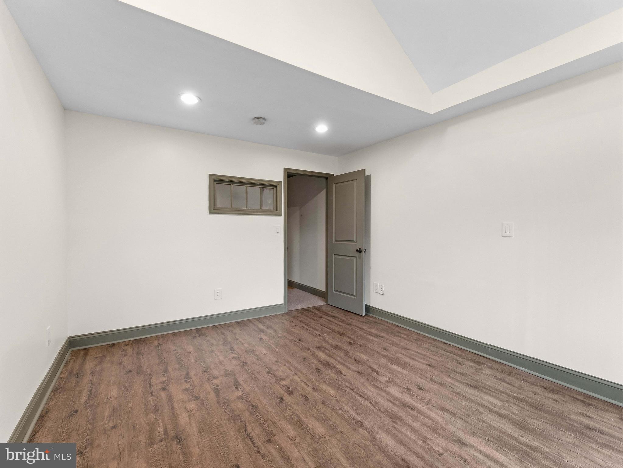 SPRINGFIELD - Residential