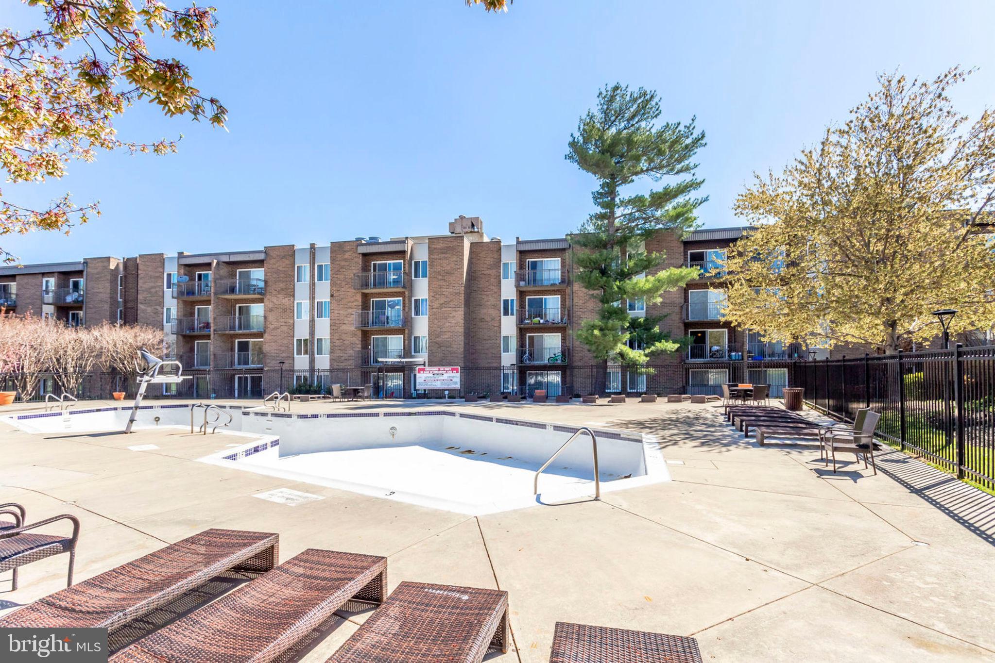 TWENTY-ONE - Residential