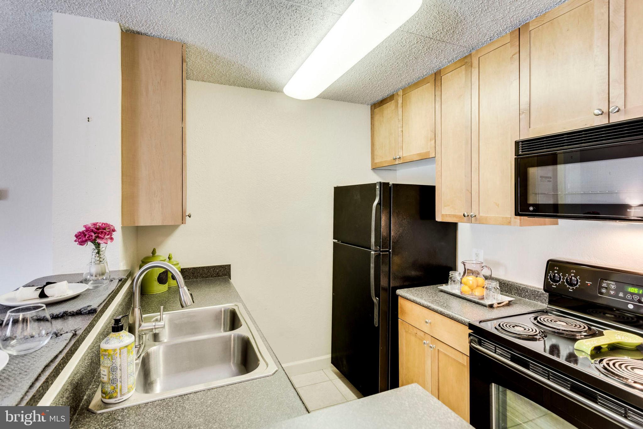 TWENTY-ONE - Residential