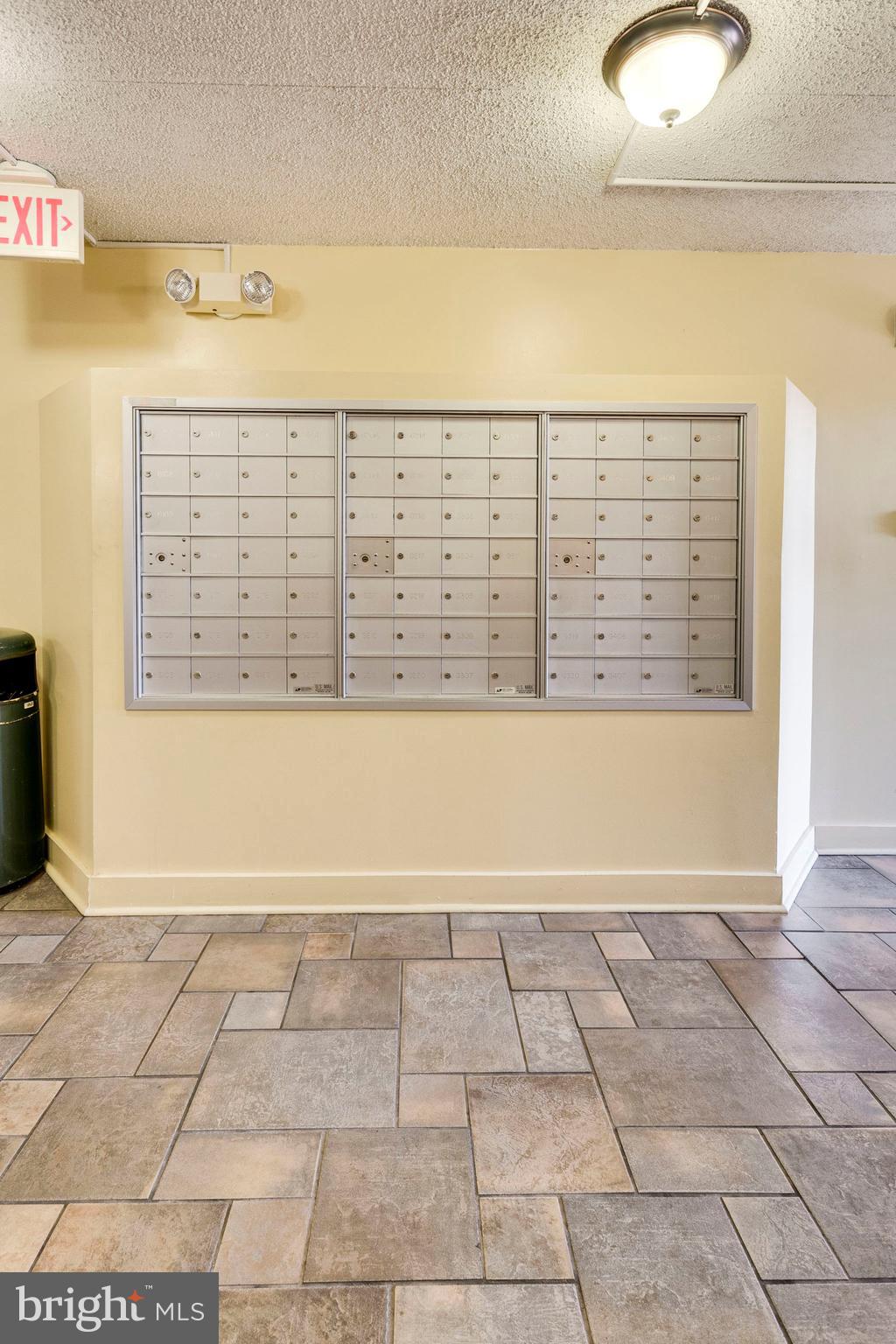 TWENTY-ONE - Residential