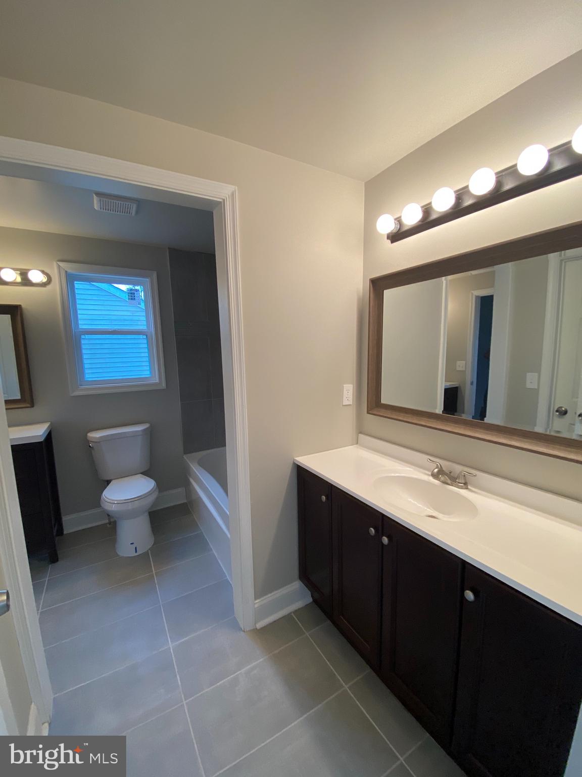 WILLOUGHBY WOODS - Residential