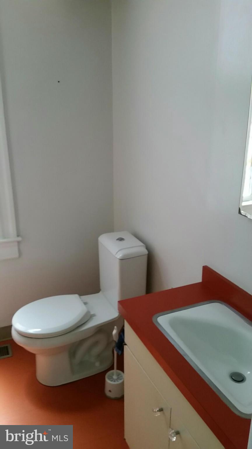 CHARLES VILLAGE - Residential