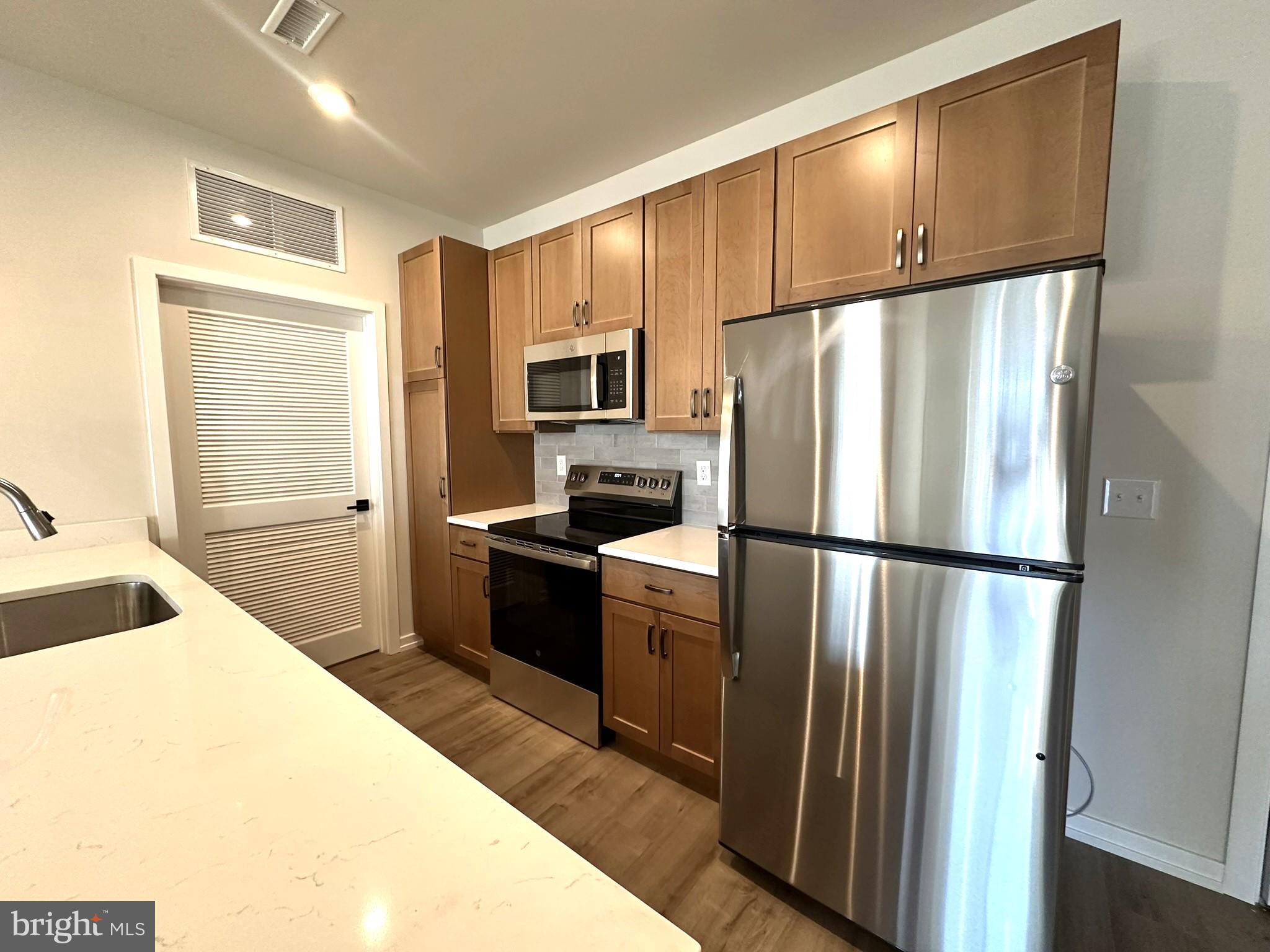 BRITTANY FARMS - Residential Lease