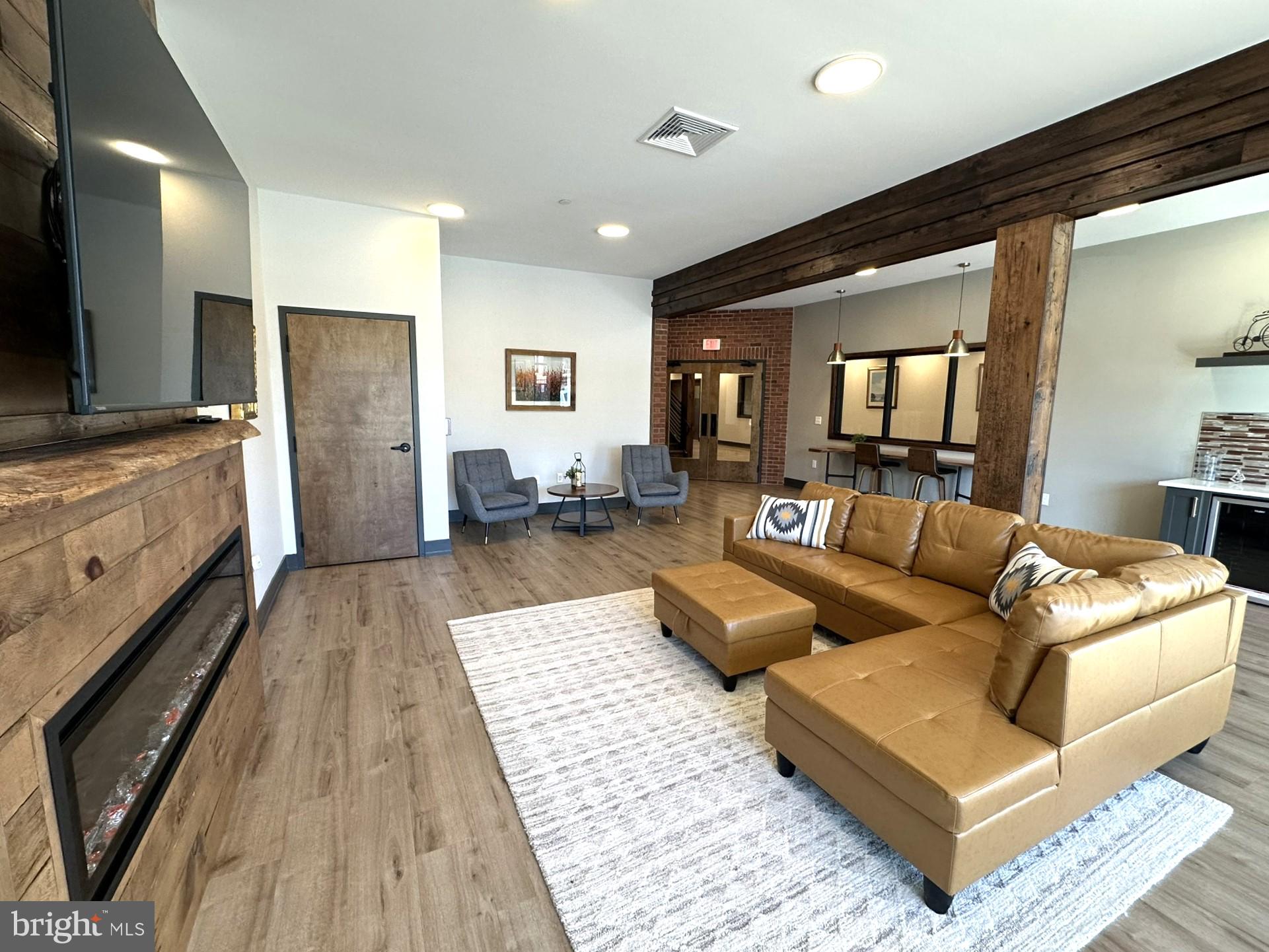 BRITTANY FARMS - Residential Lease