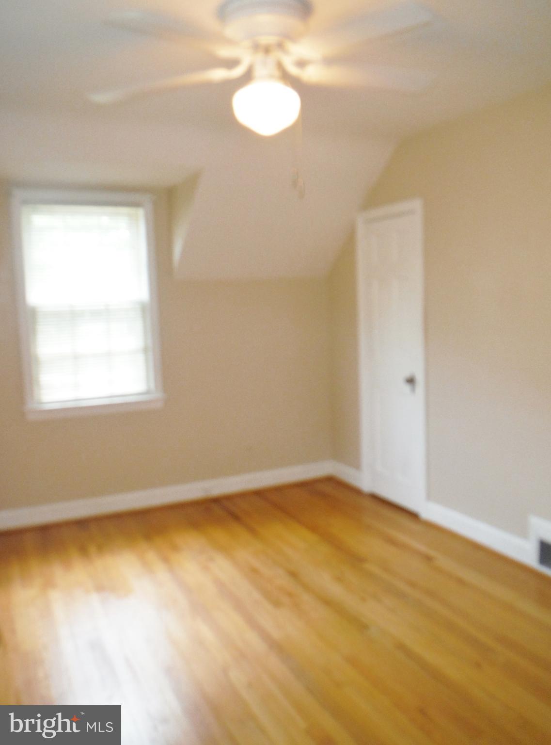 ROSEMONT PARK - Residential Lease